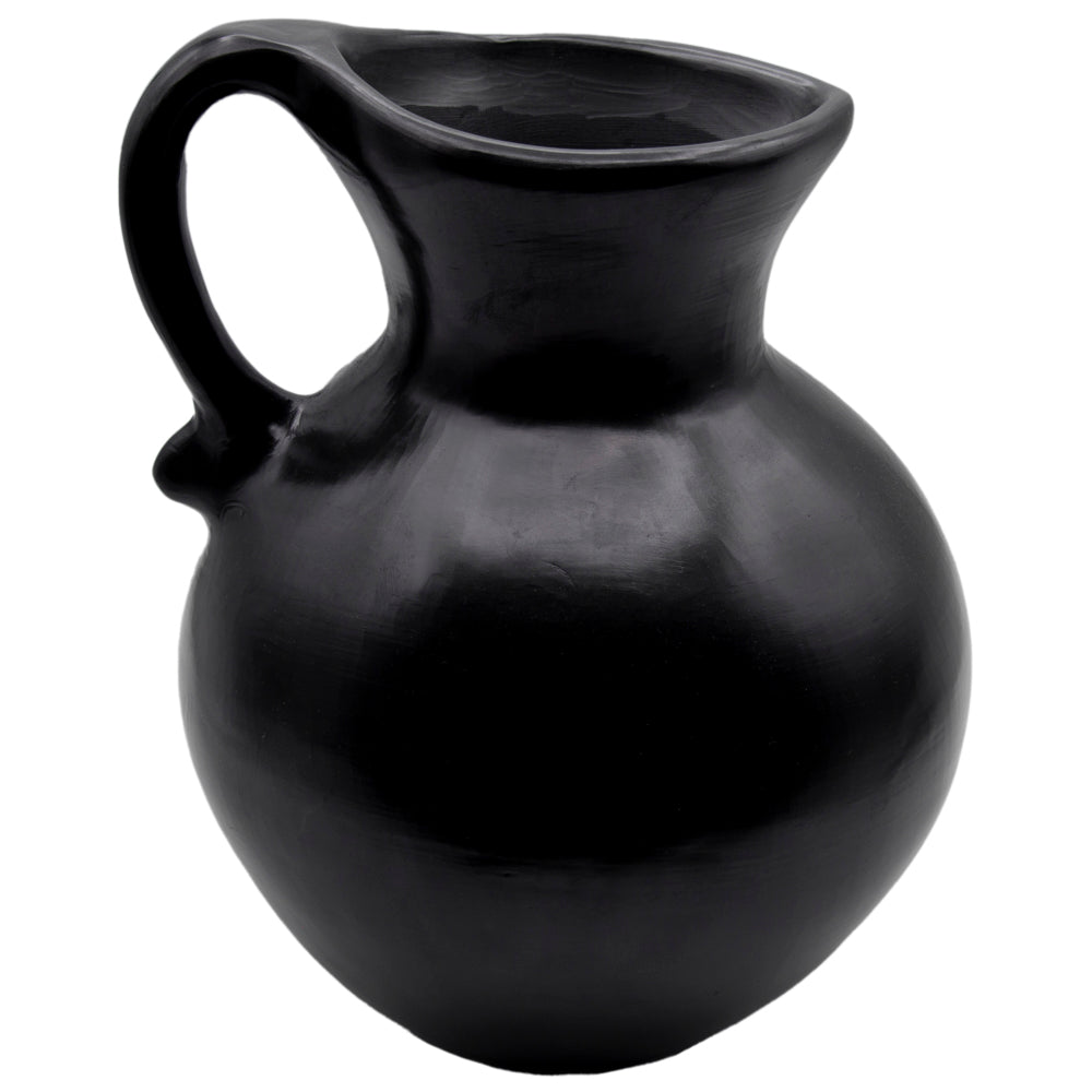 Barro Negro Noche Pitcher