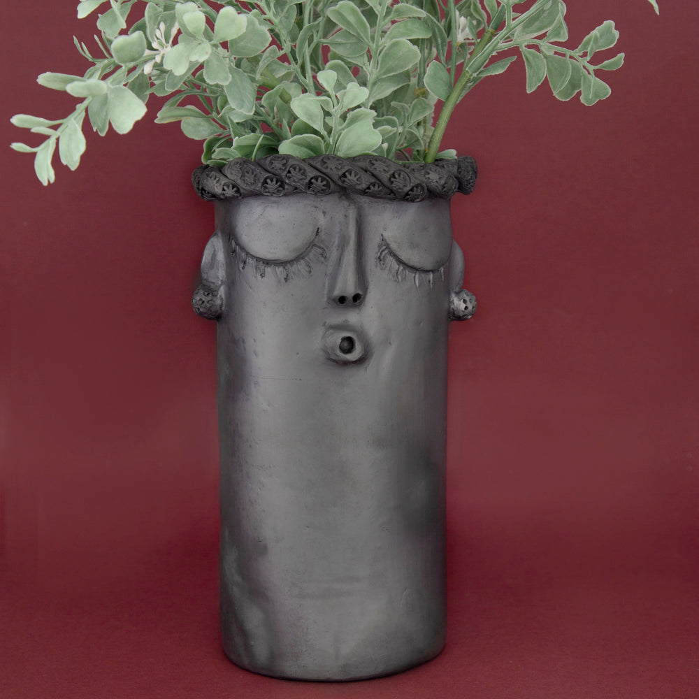 Barro Negro La Doña Tall Vase