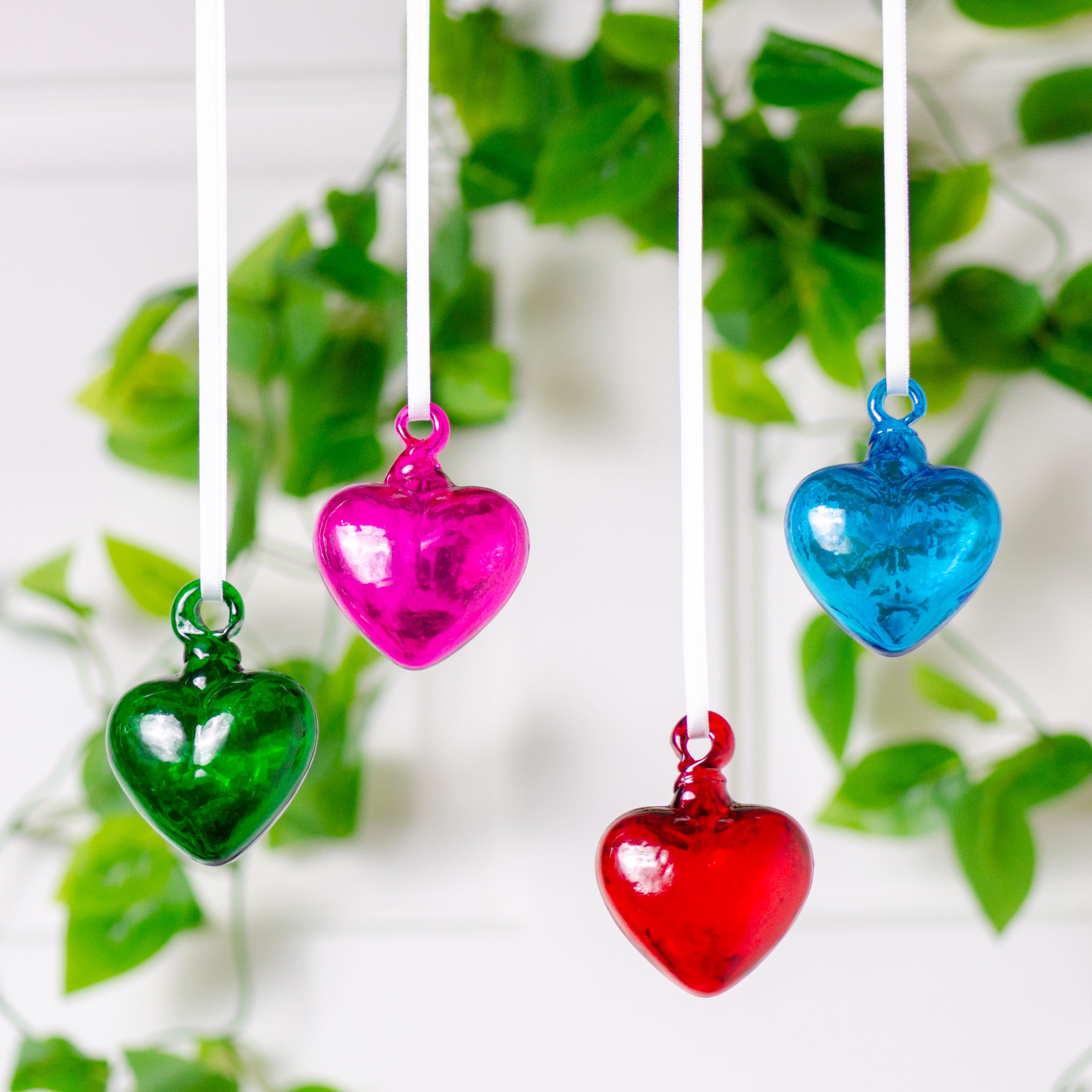 Tonalá Solid Blown Glass Hanging Heart Ornament