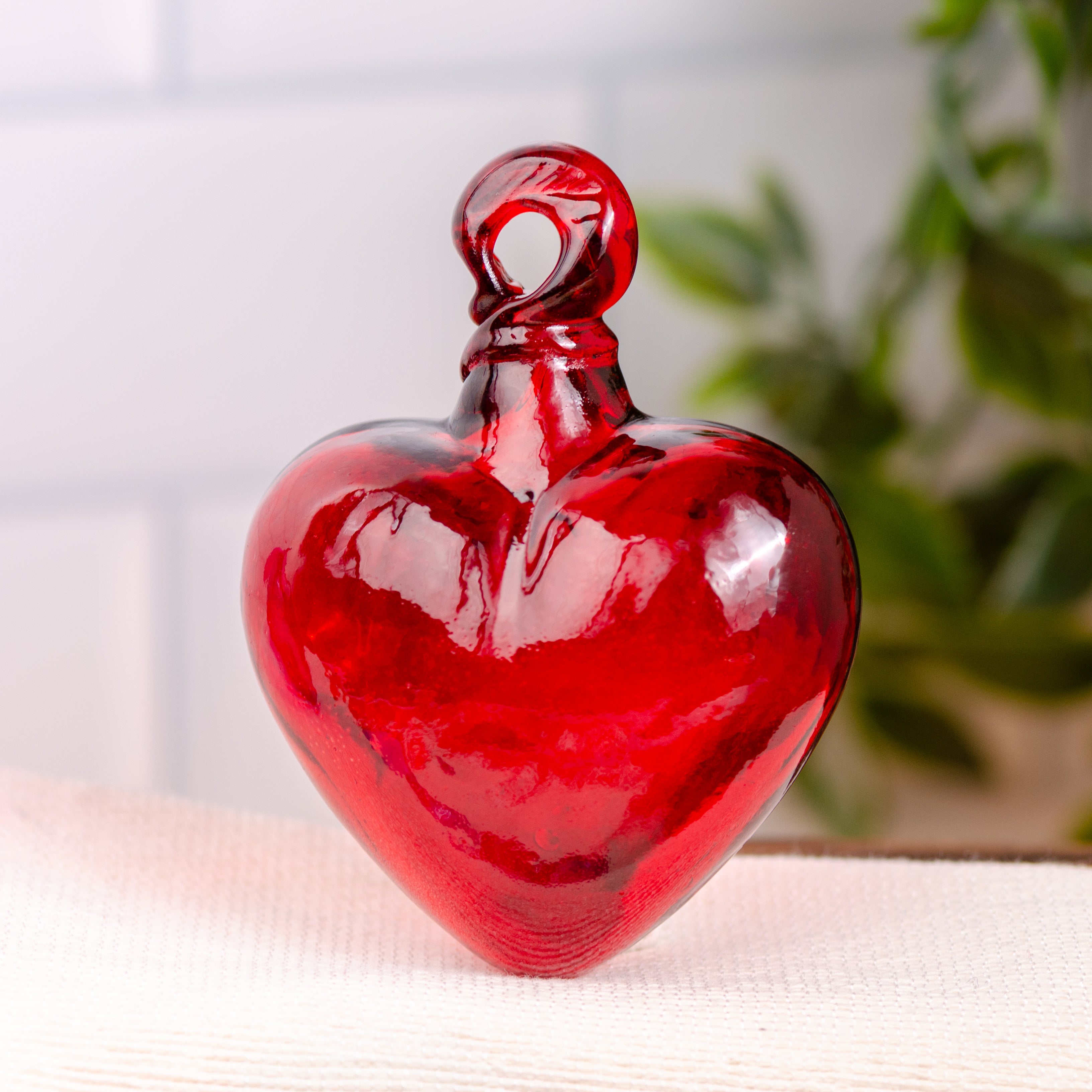 Tonalá Blown Glass Hanging Heart Ornament | Lolo Mexican Mercadito