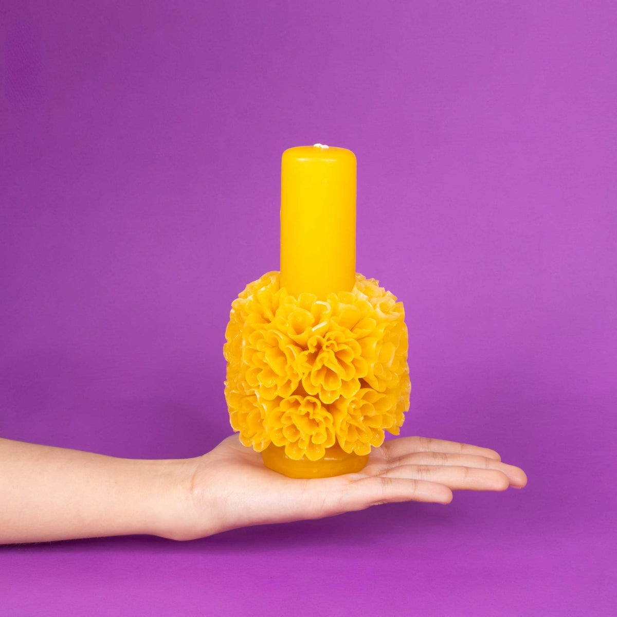 Flores de Teotitlán Pillar Candle
