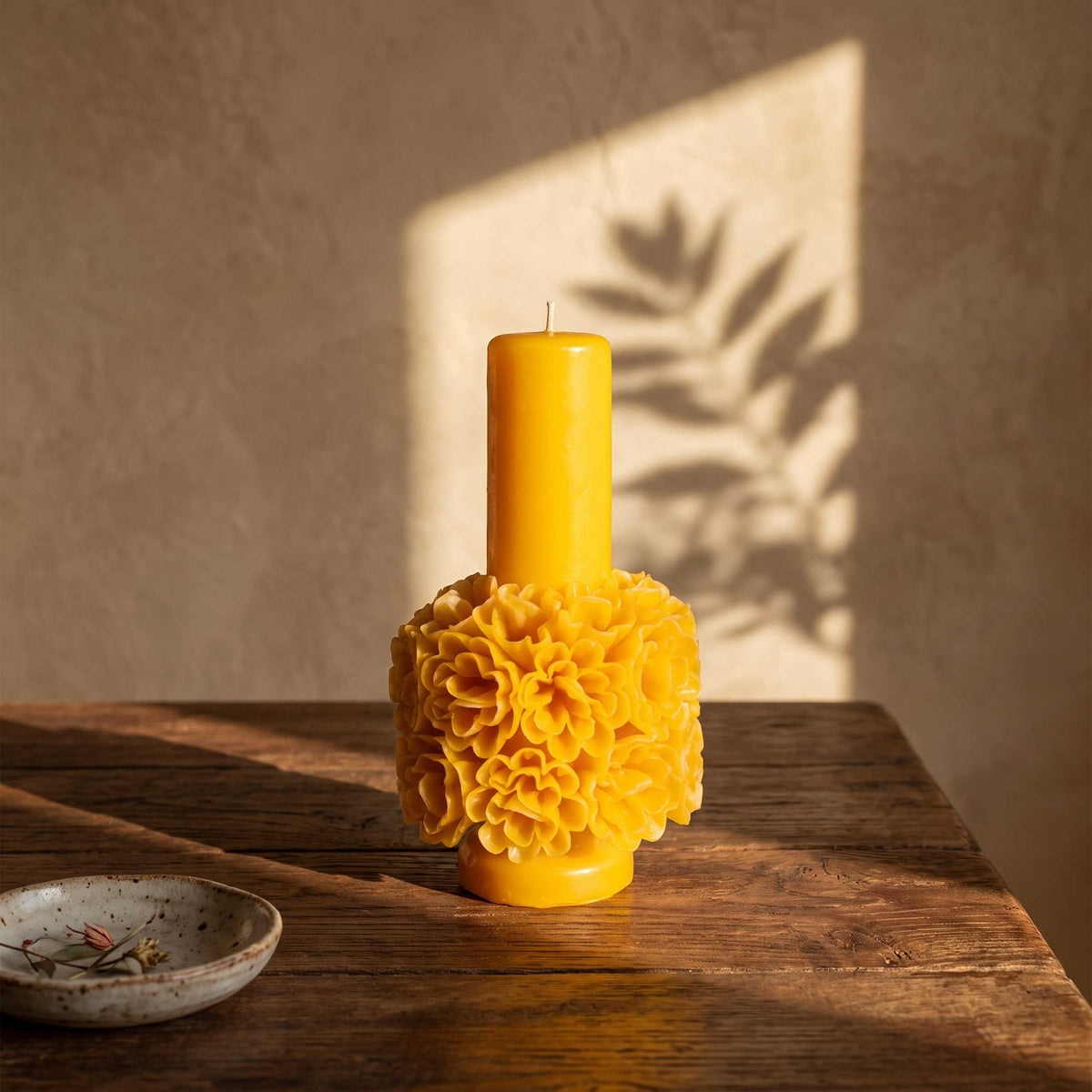Flores de Teotitlán Pillar Candle