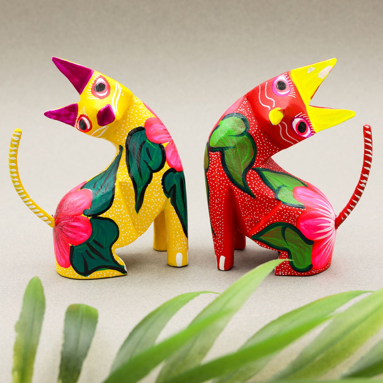 Hand Painted Neck Side Bend Cat | Lolo Mexican Mercadito