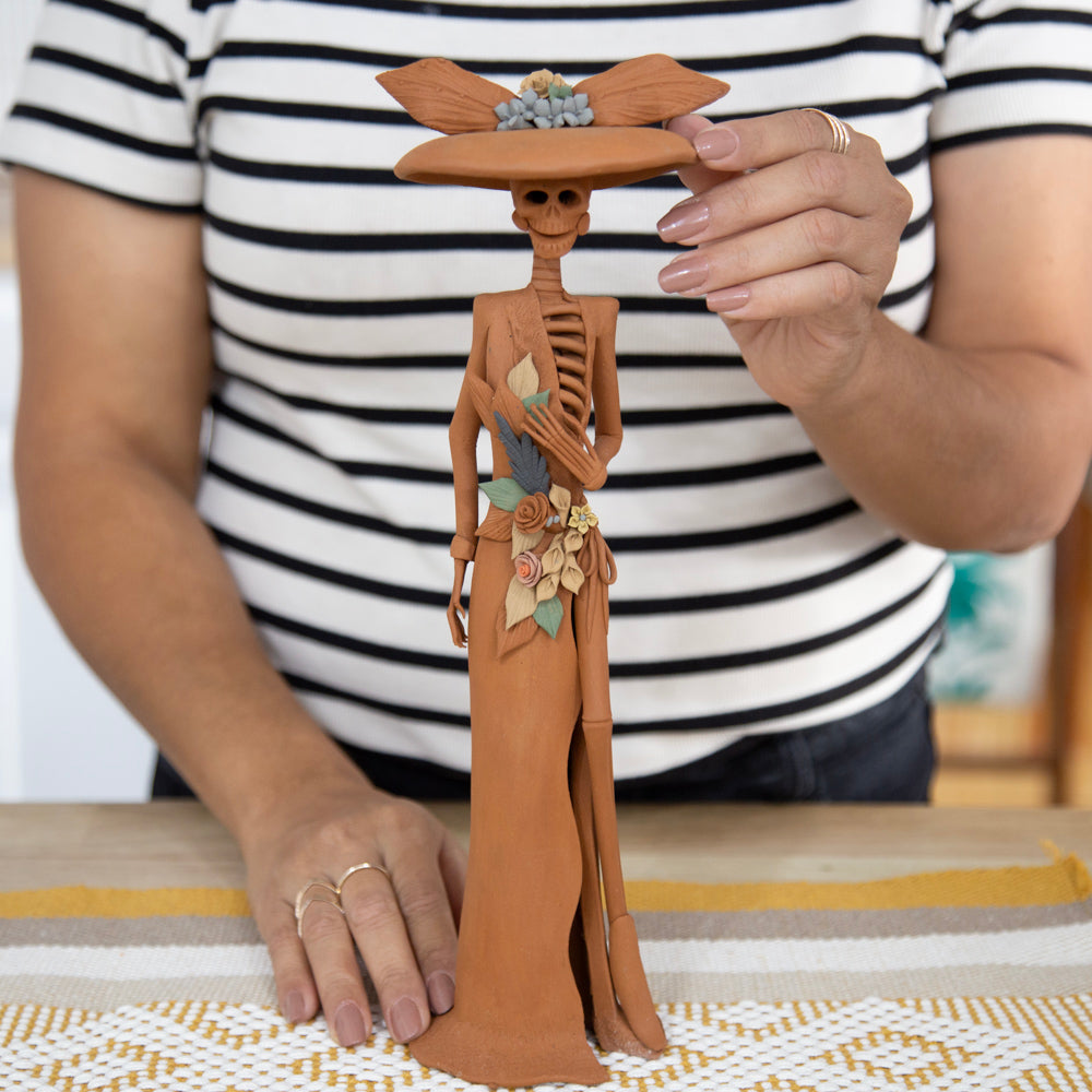 Tall Catrina en Natural From Capula Clay Sculpture