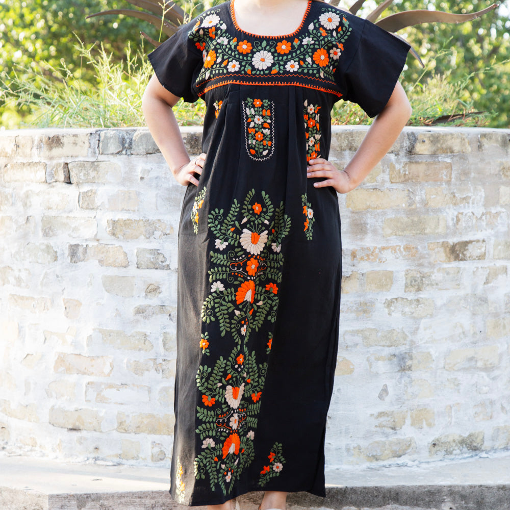 Chilac Embroidered Mexican Long Dress | Lolo Mexican Mercadito White with Multicolor Embroidery / Small Chilac Embroidered Mexican Long Dress | Lolo Mexican Mercadito White with Multicolor Embroidery / Small