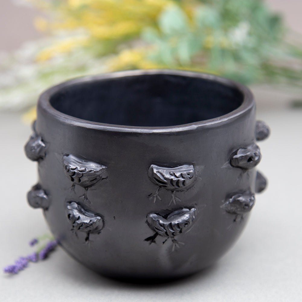 Barro Negro Pollitos Chicken Mug