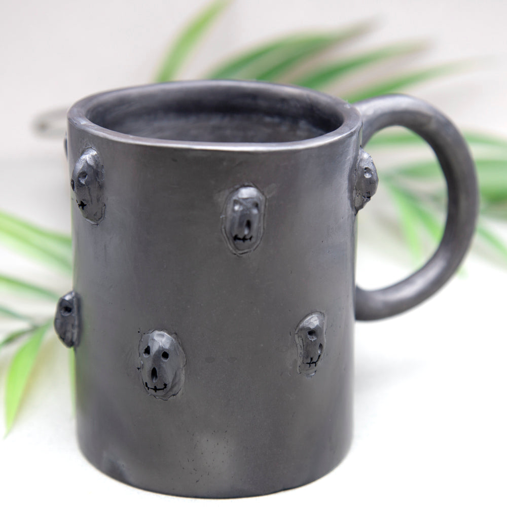 Barro Negro Tzompantli Skulls Mug