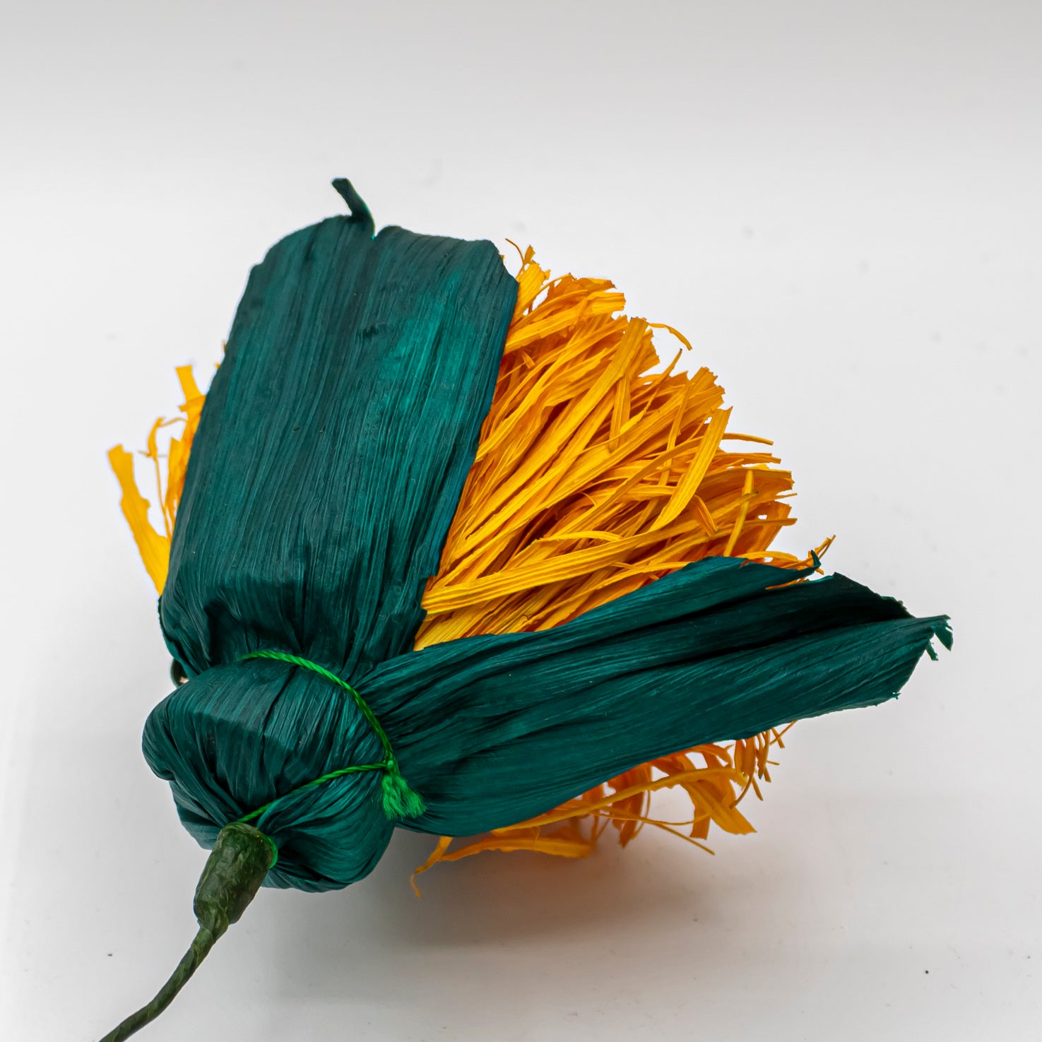 Cornhusk Cempasúchil (Marigold) Flower