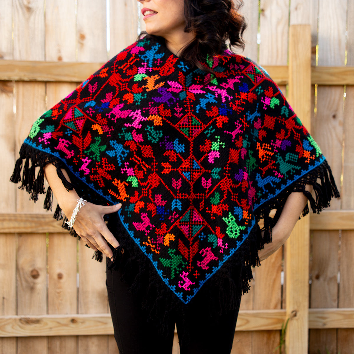 Tanamacoyan Quexquemitl, Poncho, with Tassels