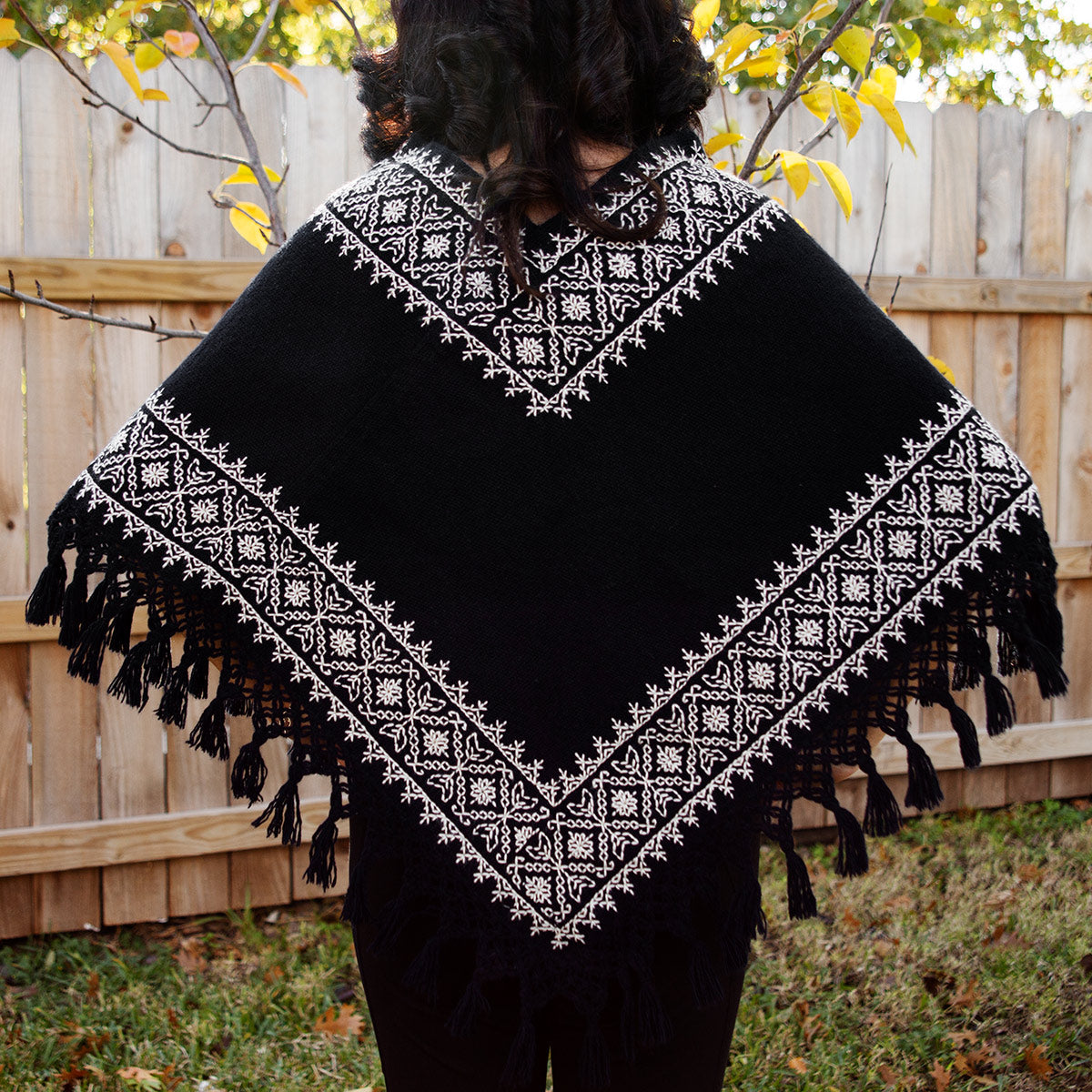 Tanamacoyan Quexquemitl, Poncho, with Tassels