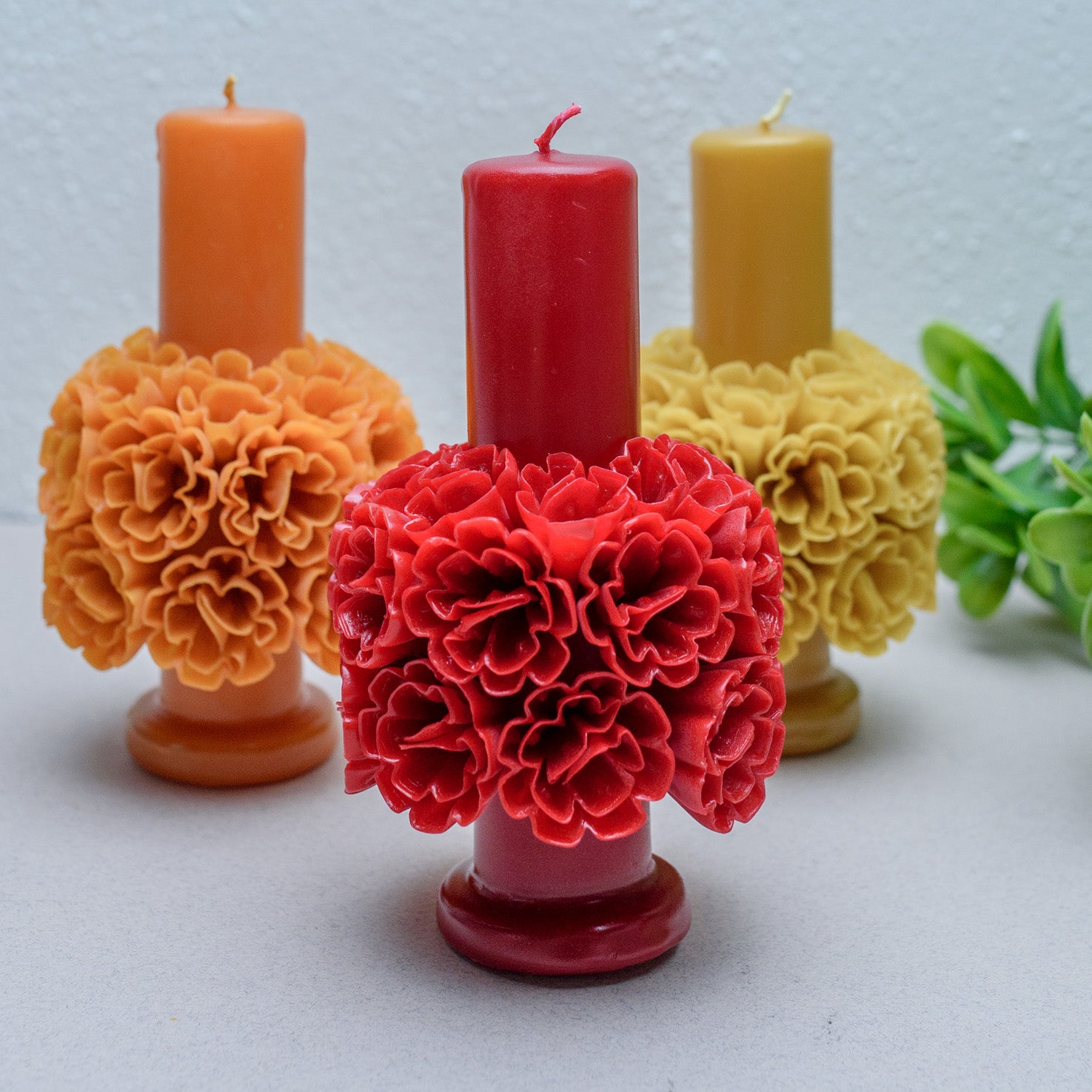 Flores de Teotitlán Pillar Candle