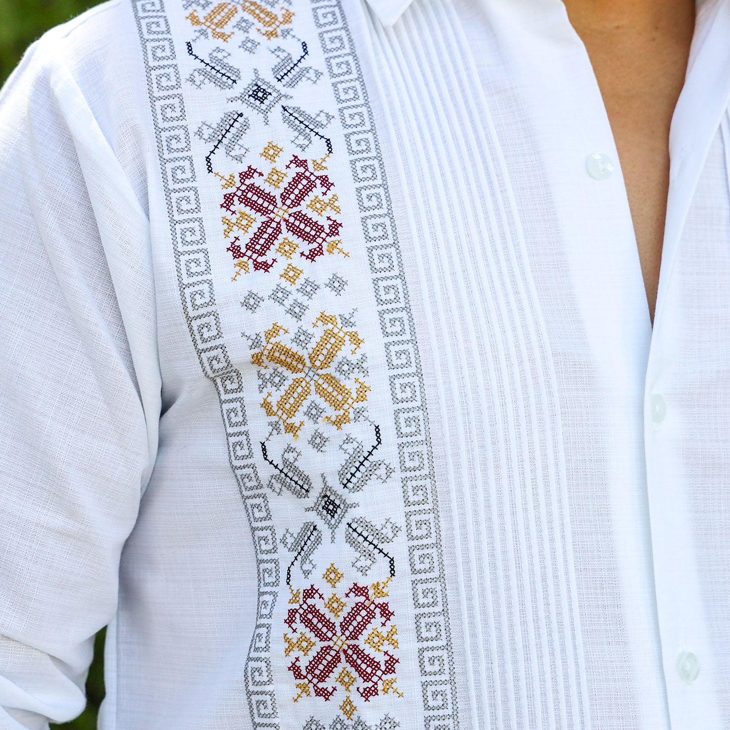 Mérida Embroidered Guayabera