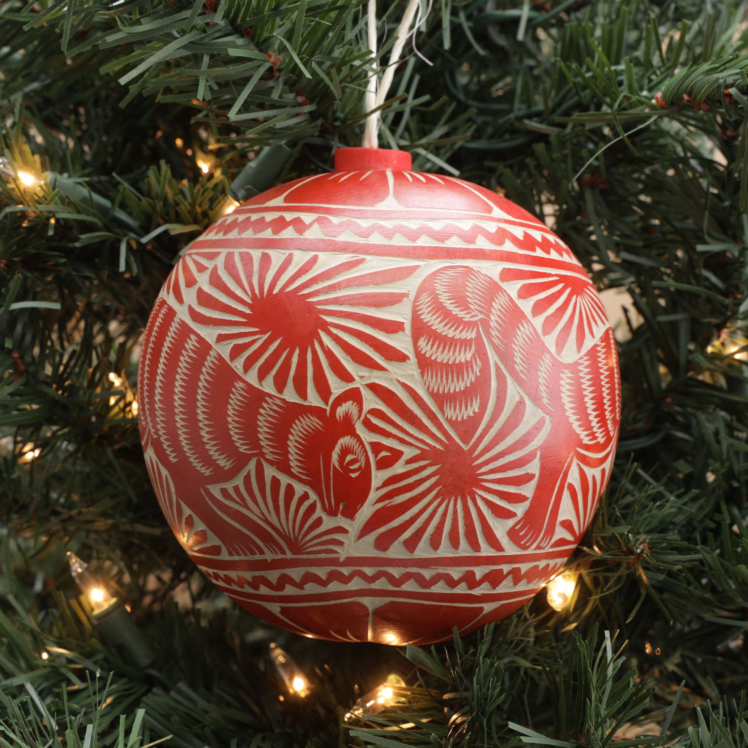 Jícara Natural Hand-Carved Round Christmas Ornament