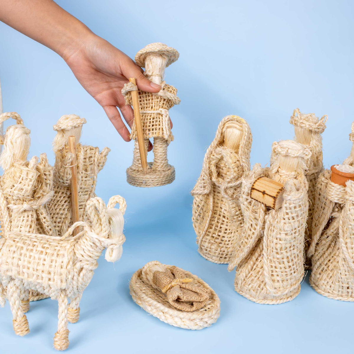 Natural Ixtle Nativity Scene (9 piece)