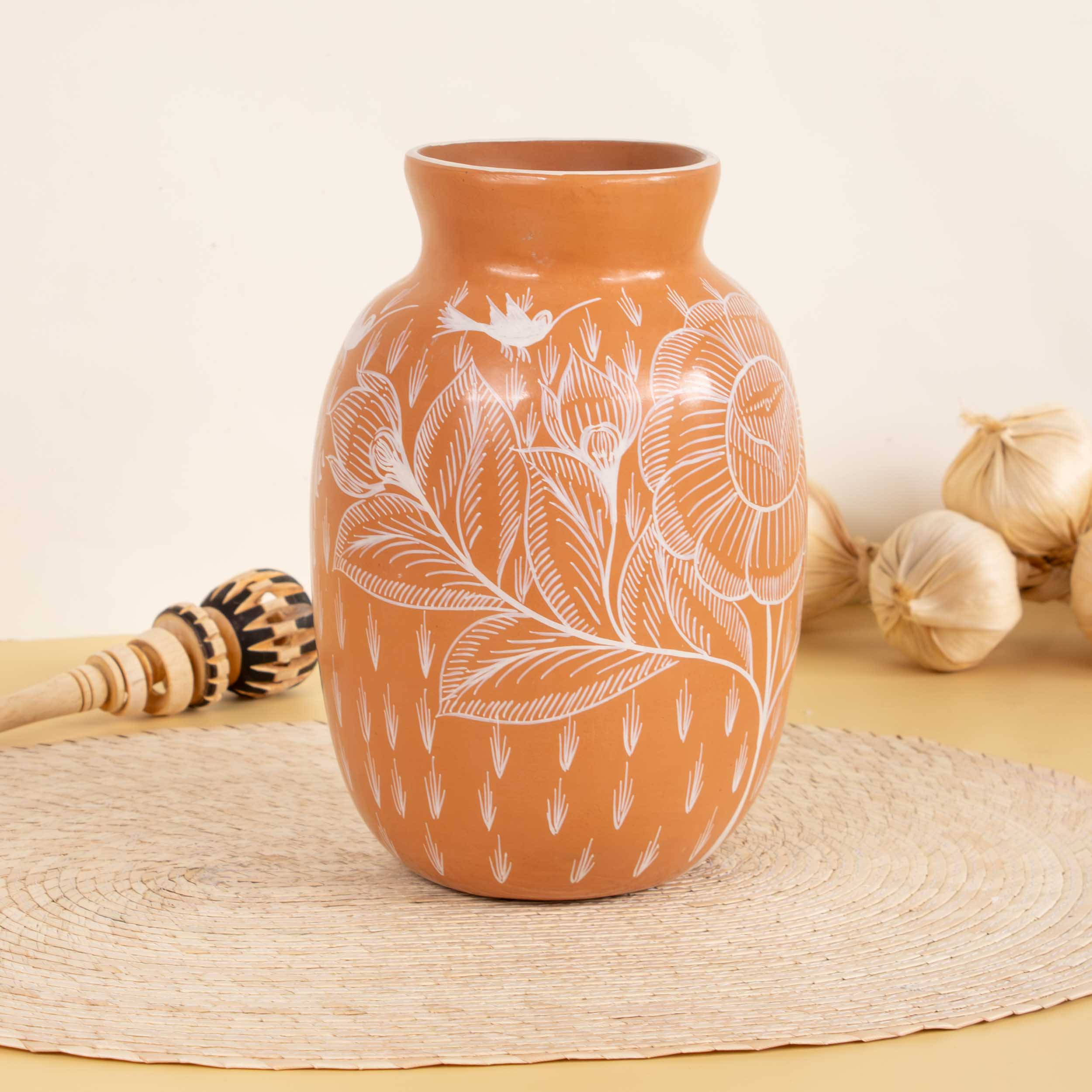 Huancito Hand-Painted Awani Conejo Floral Vase