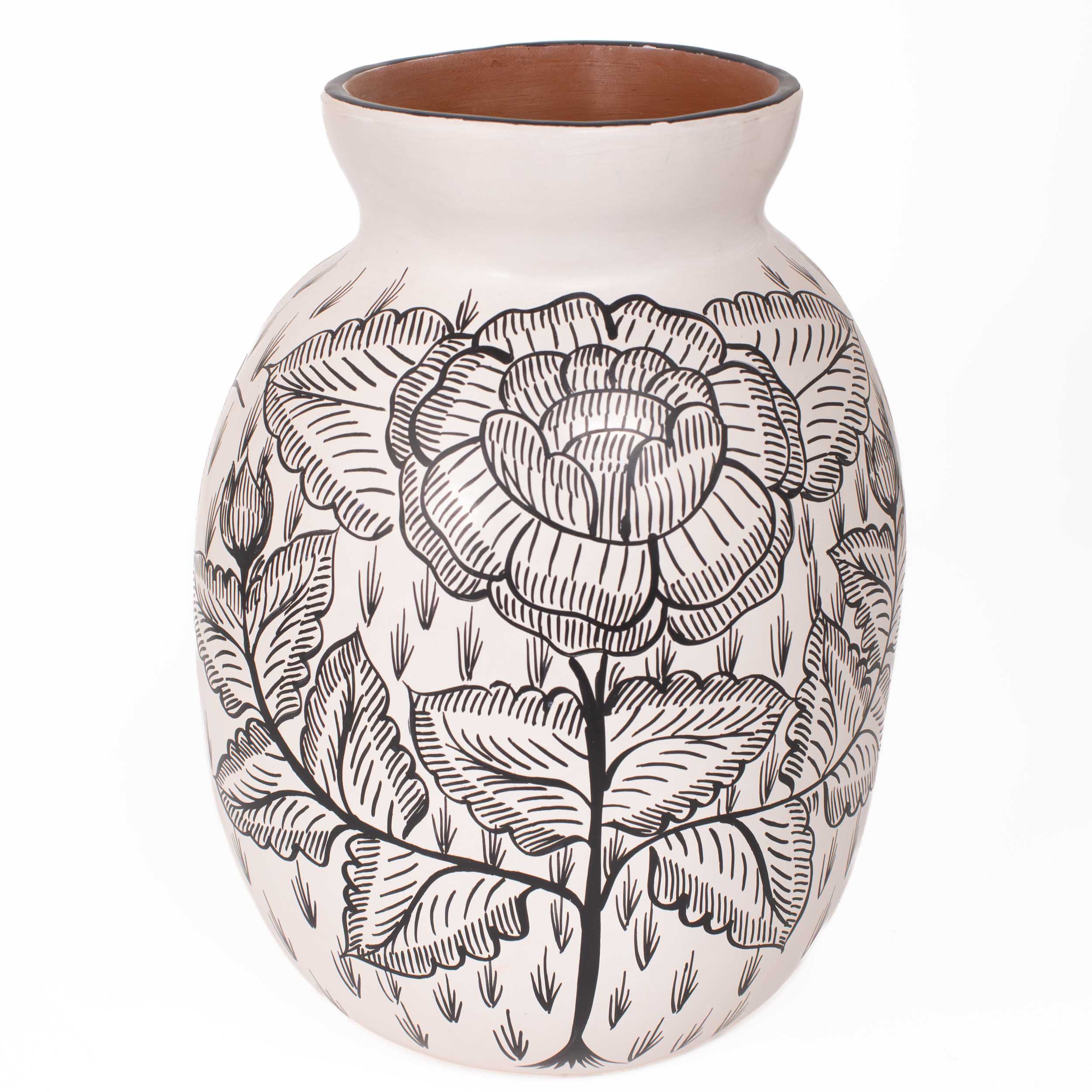 Huancito Hand-Painted Awani Conejo Floral Vase