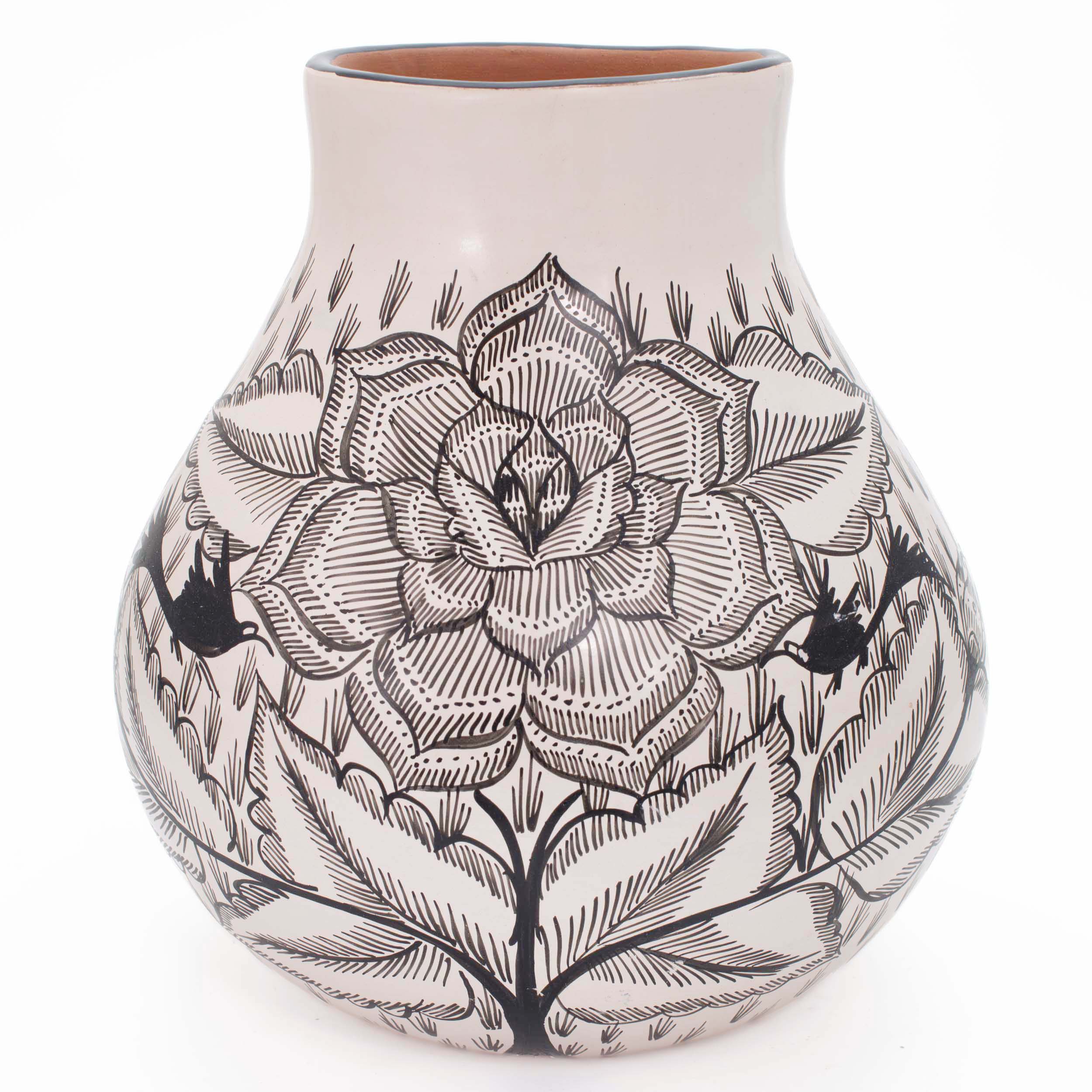 Huancito Short Round Plump Floral Vase