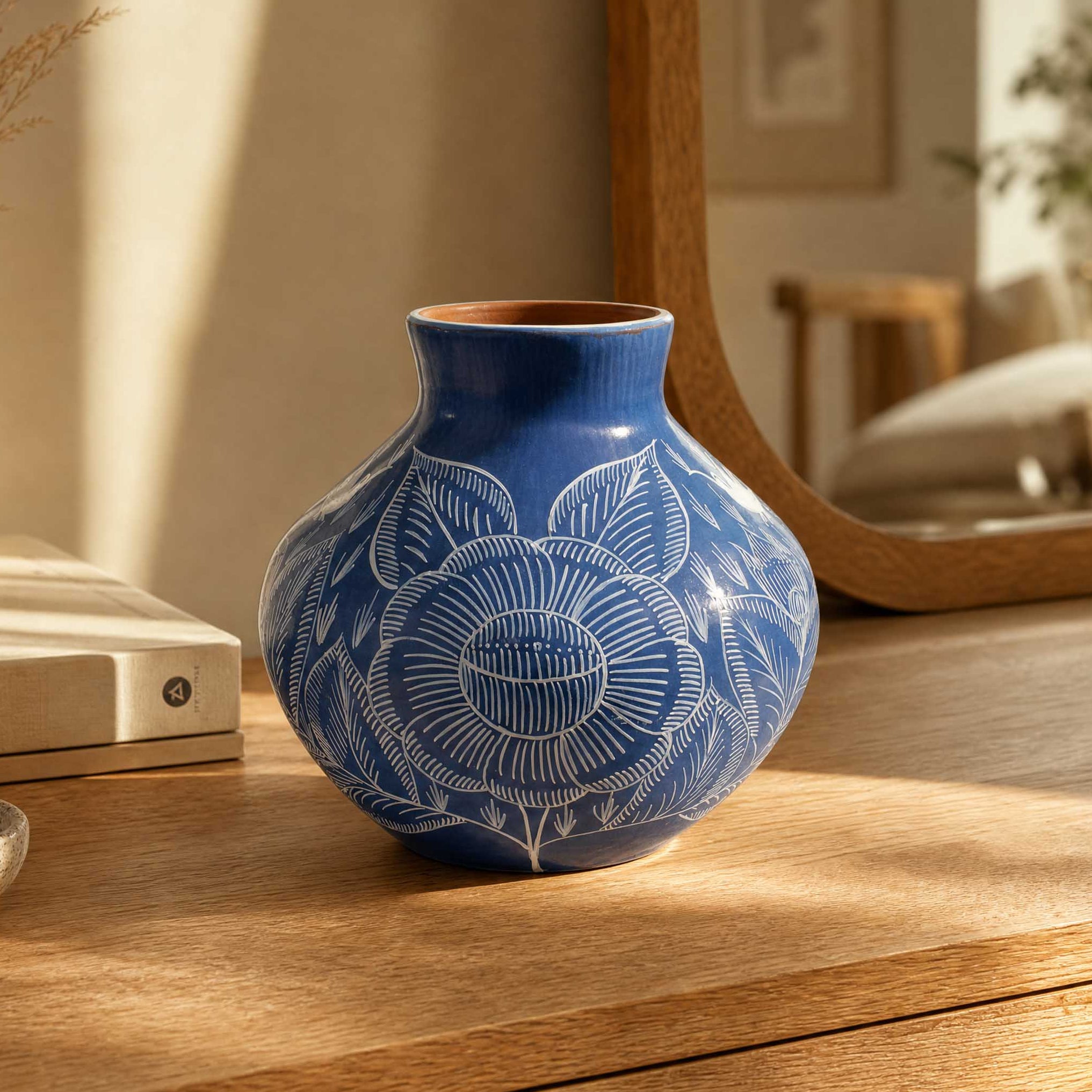 Huancito Floral Orb Short Vase