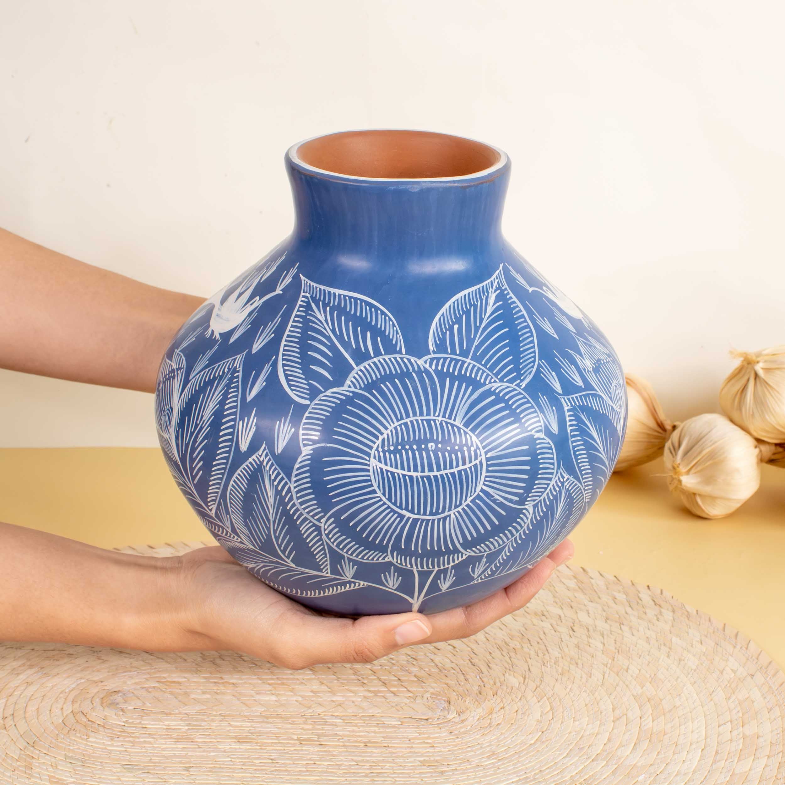 Huancito Floral Orb Short Vase