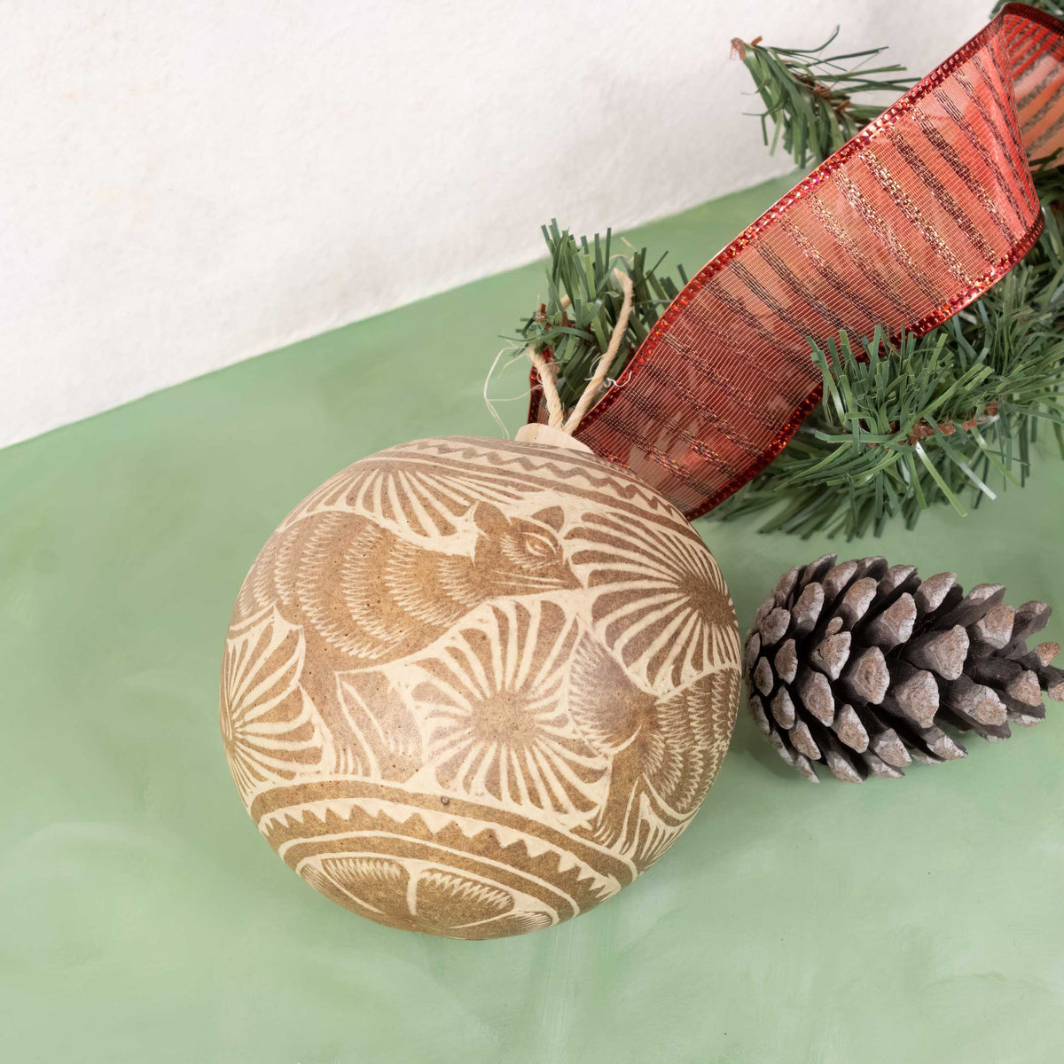 Jícara Natural Hand-Carved Round Christmas Ornament