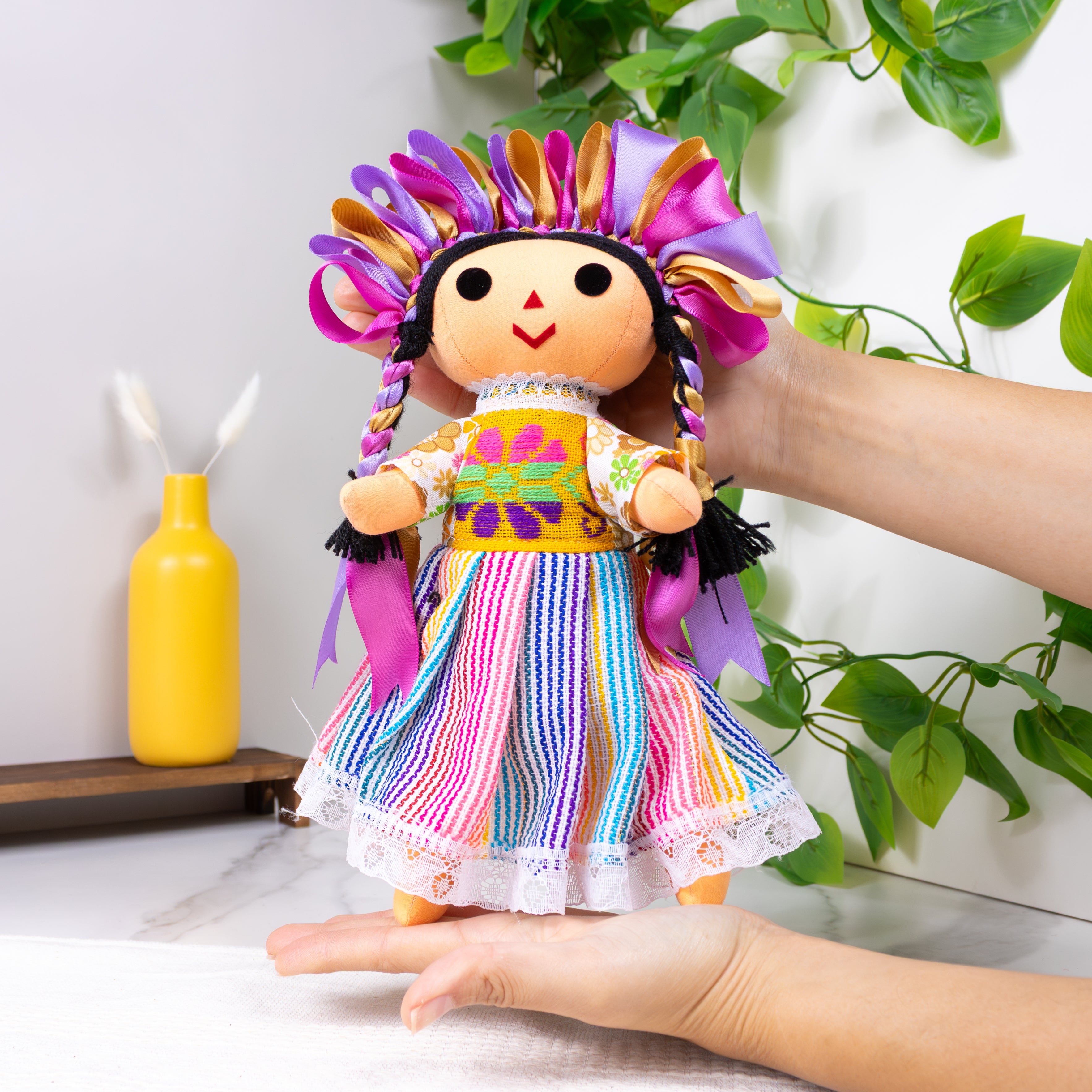 María Traditional Mexican Lelé Doll