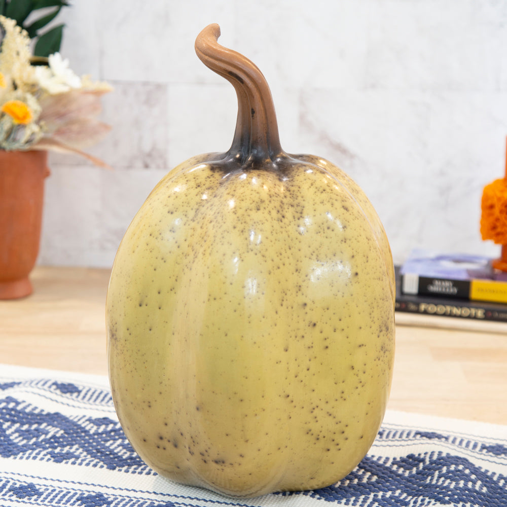 Zinepécuaro Tall Clay Pumpkin