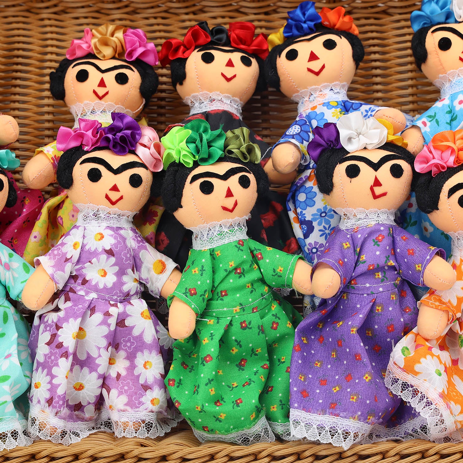 Small-Frida Traditional Mexican Lelé Doll