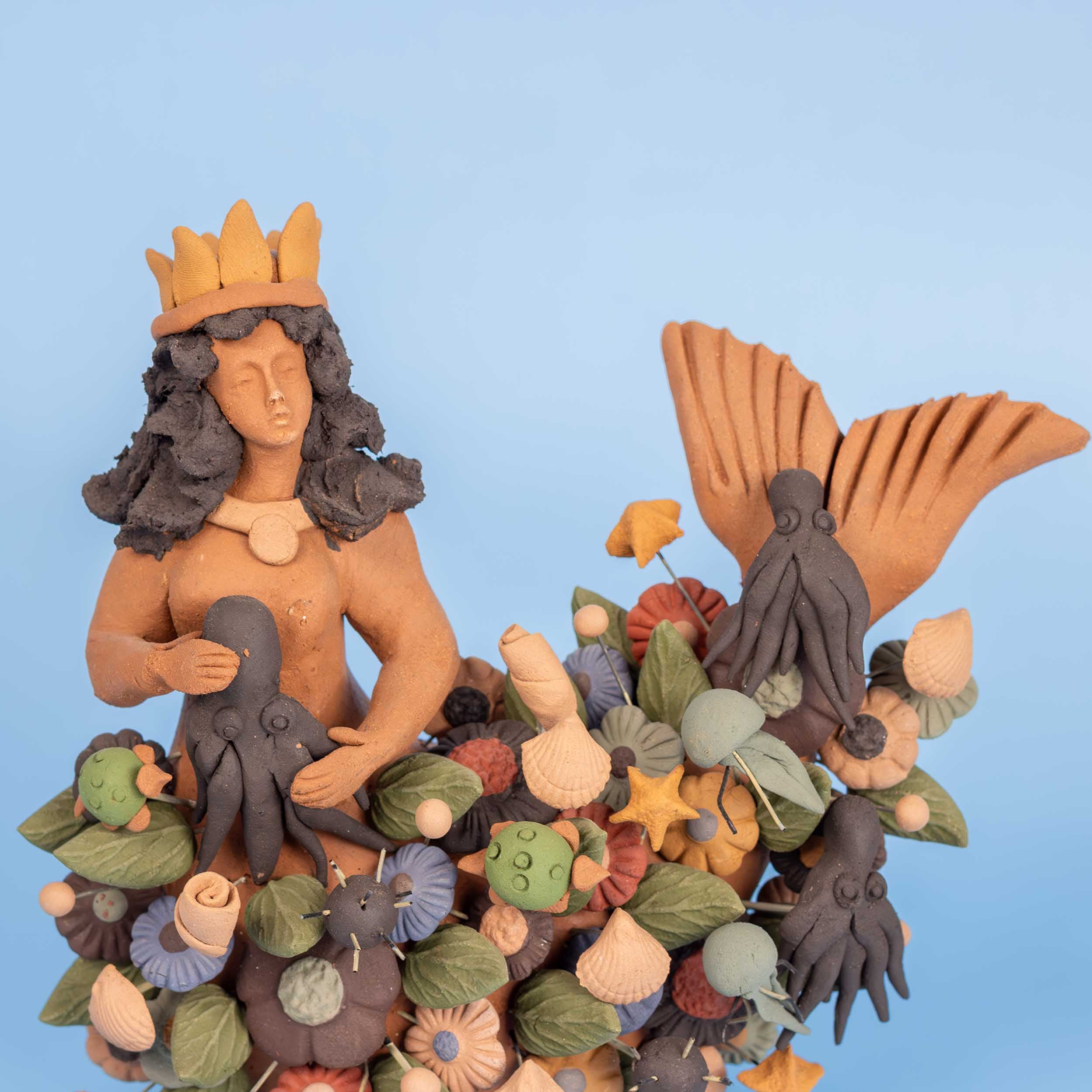 Tlanchana Barro Pigmentado Mermaid Clay Sculpture