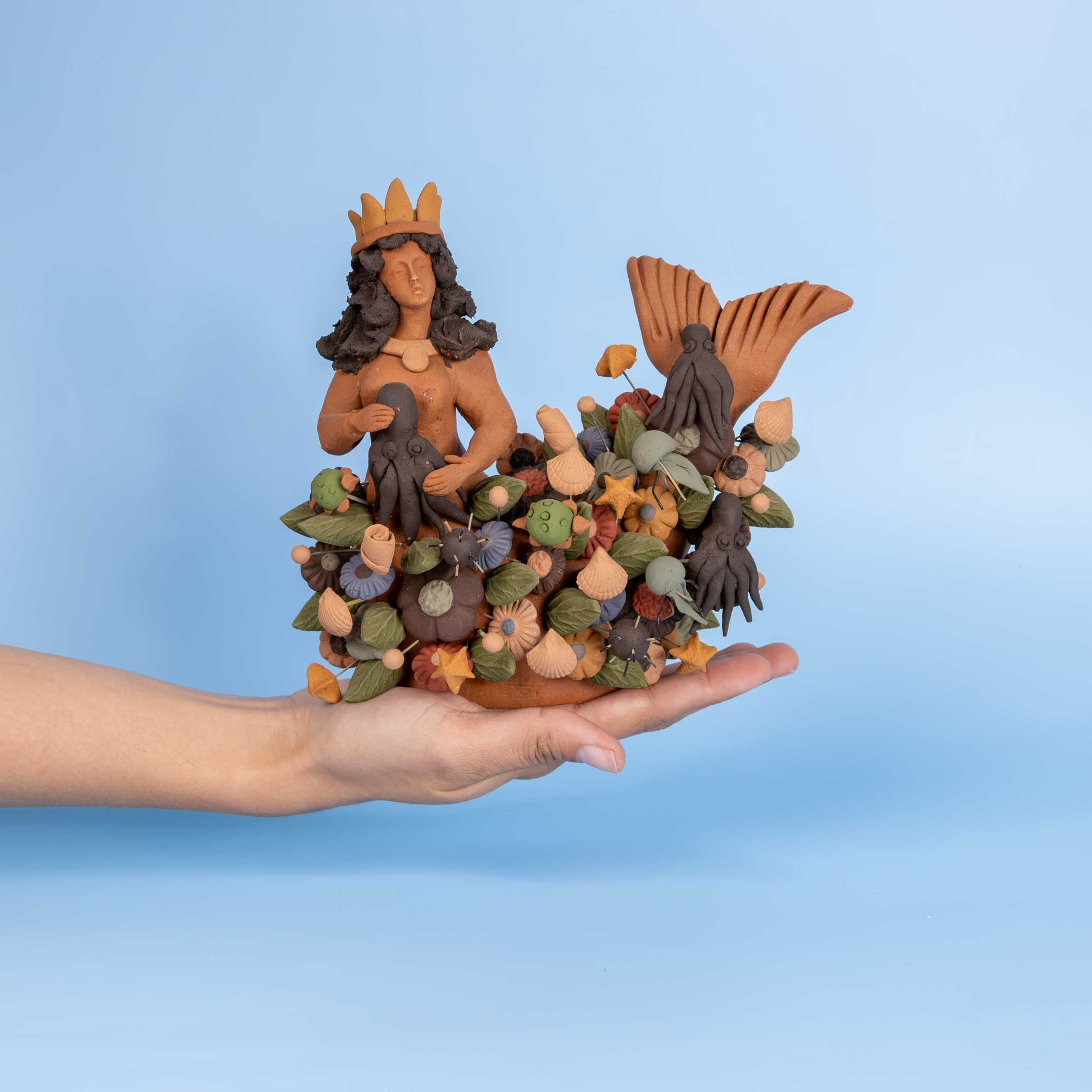 Tlanchana Barro Pigmentado Mermaid Clay Sculpture
