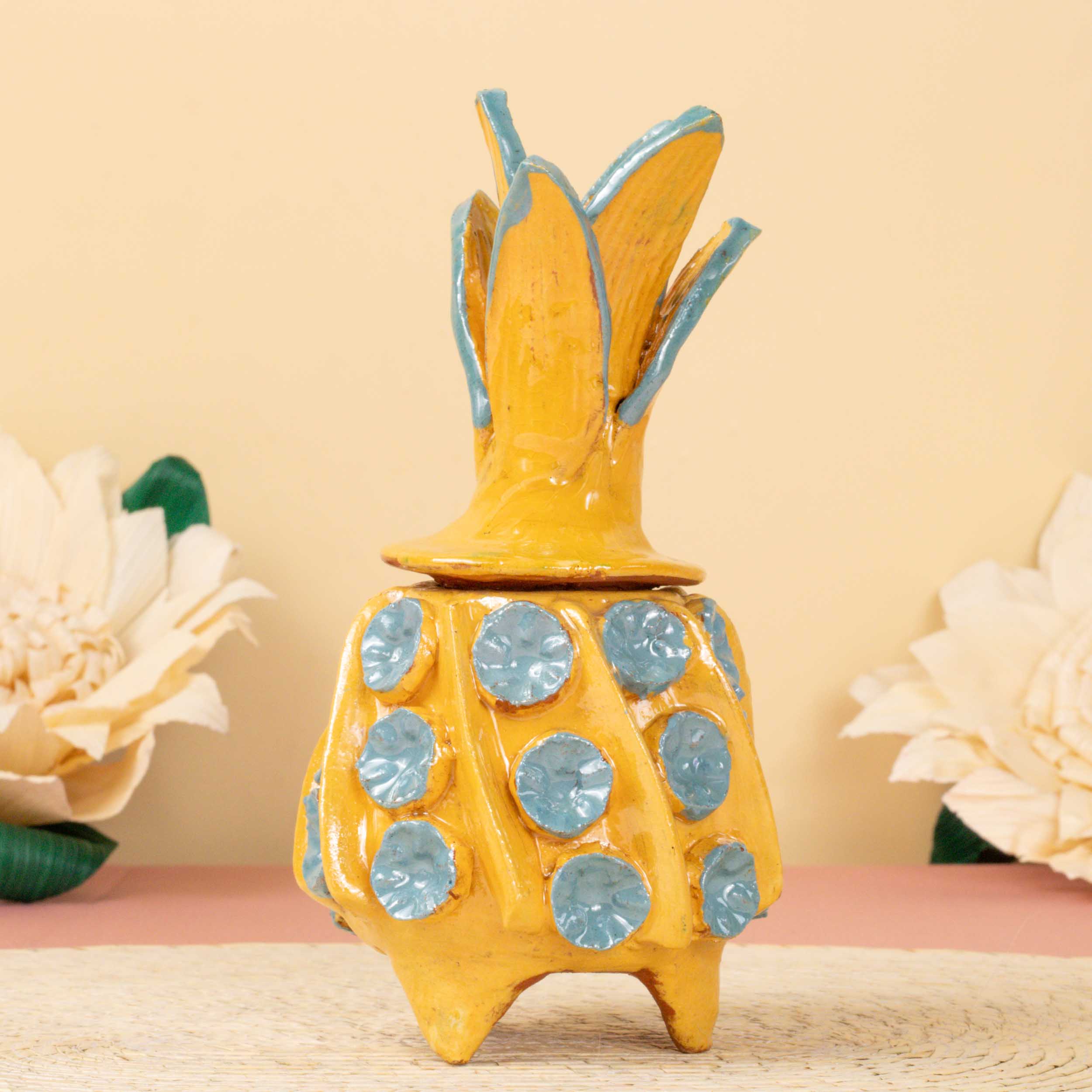 Mini Piña 6.5" Decorative Pineapple Sculpture
