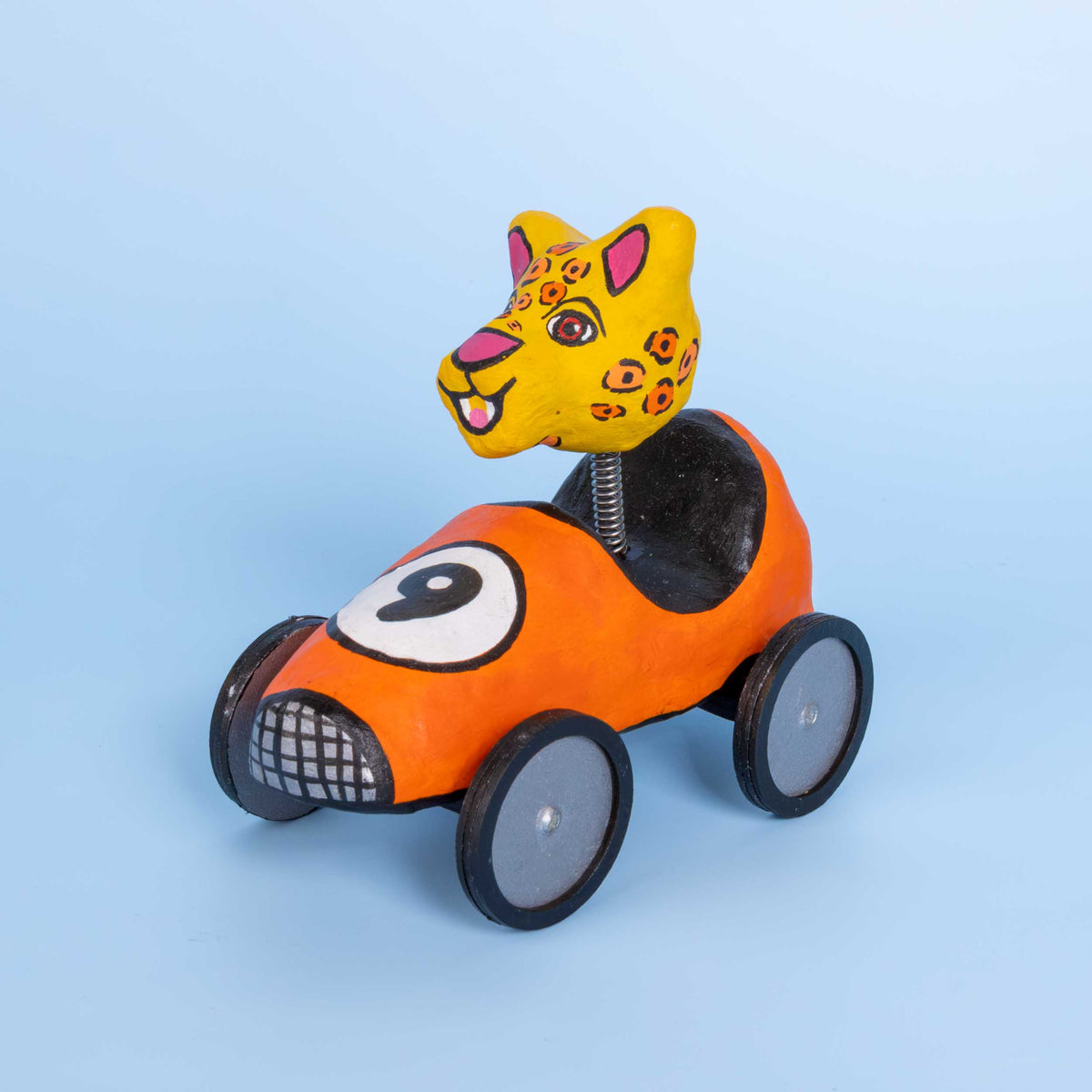 Papier-Mâché Cartonería Racers Wild Animals Sculptures