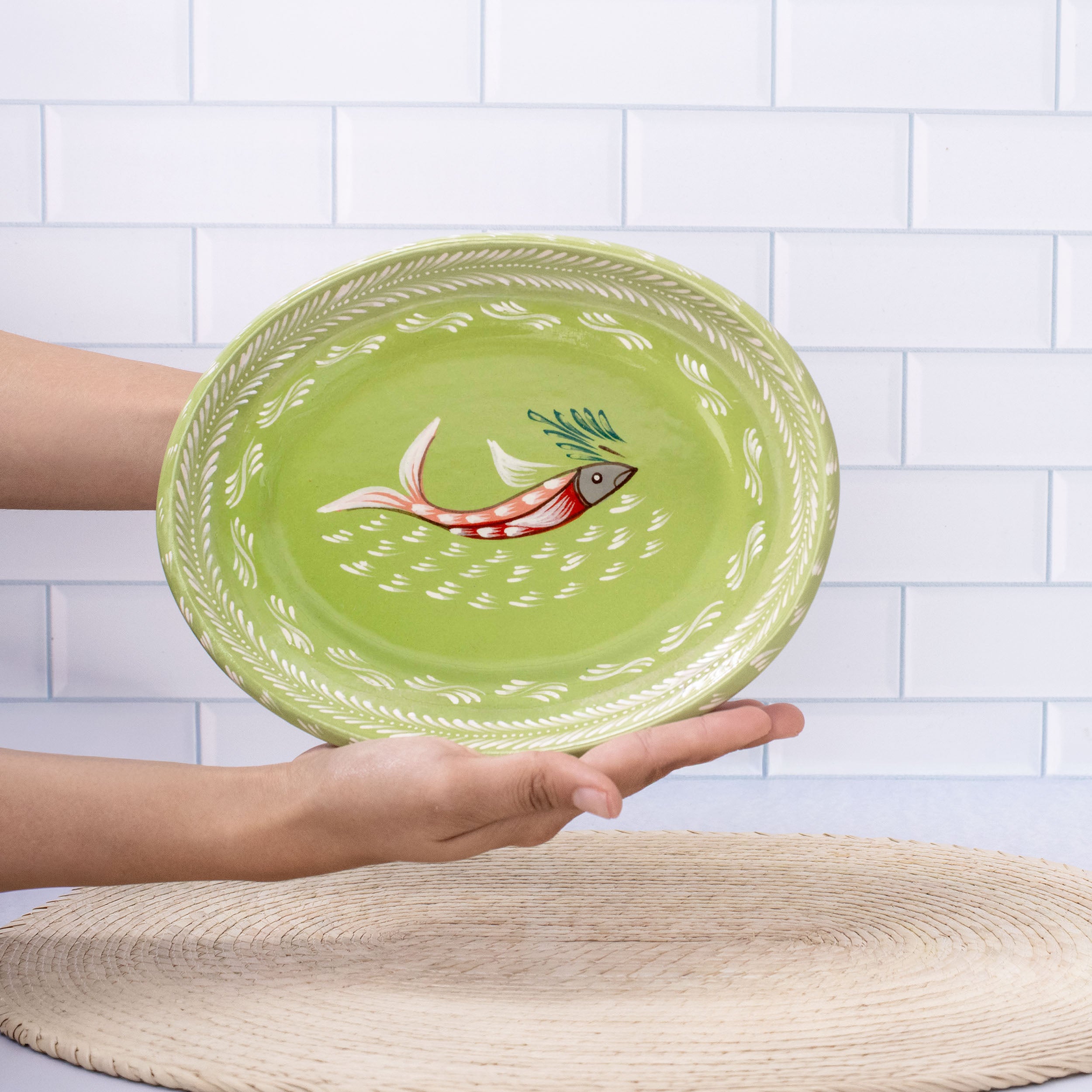 Capula Hand-Painted Pesacadito Medium Oval Dish