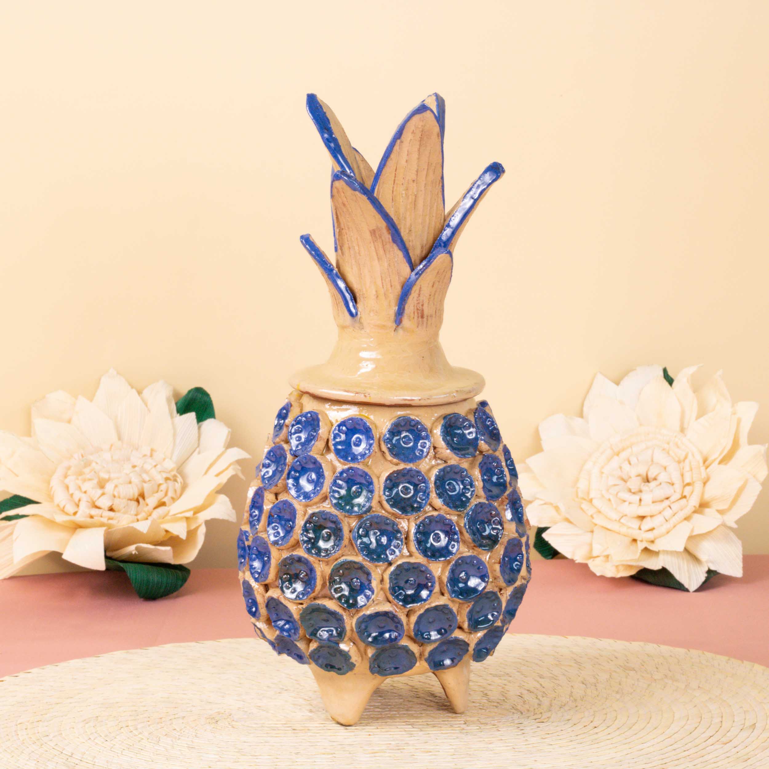 Piña Alta 11" Decorative Pineapple Sculpture