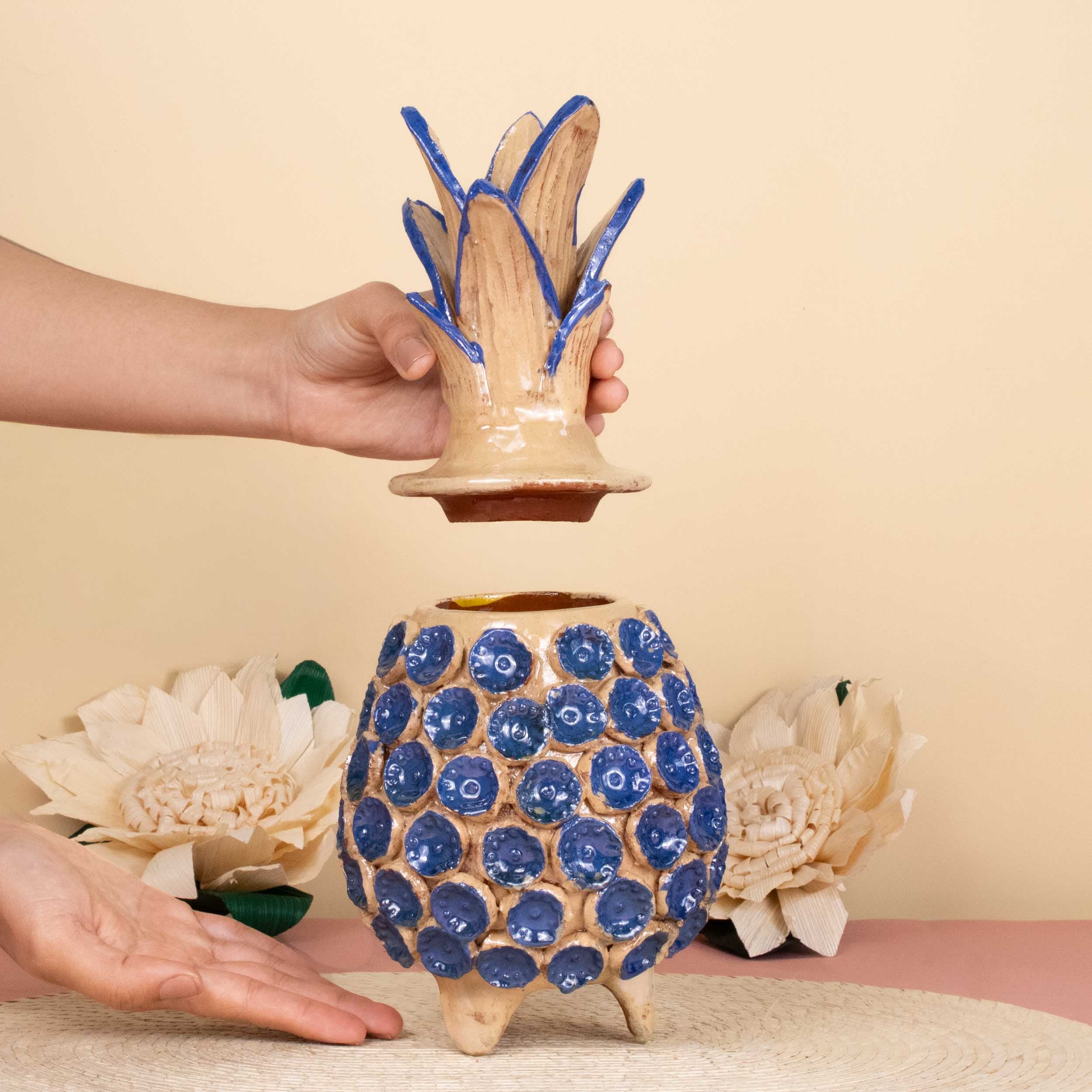 Piña Alta 11" Decorative Pineapple Sculpture