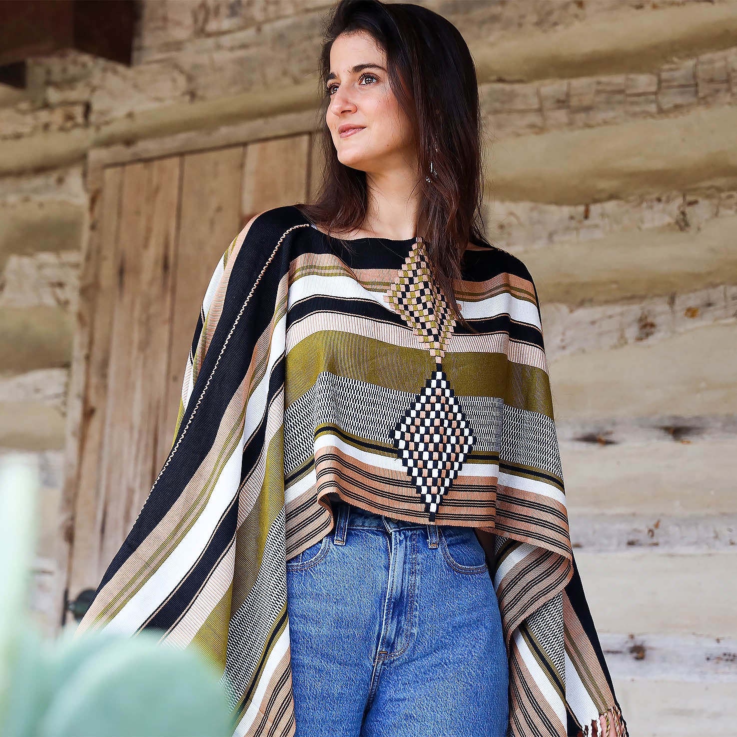 Oxchuc Lines and Rhombus Poncho