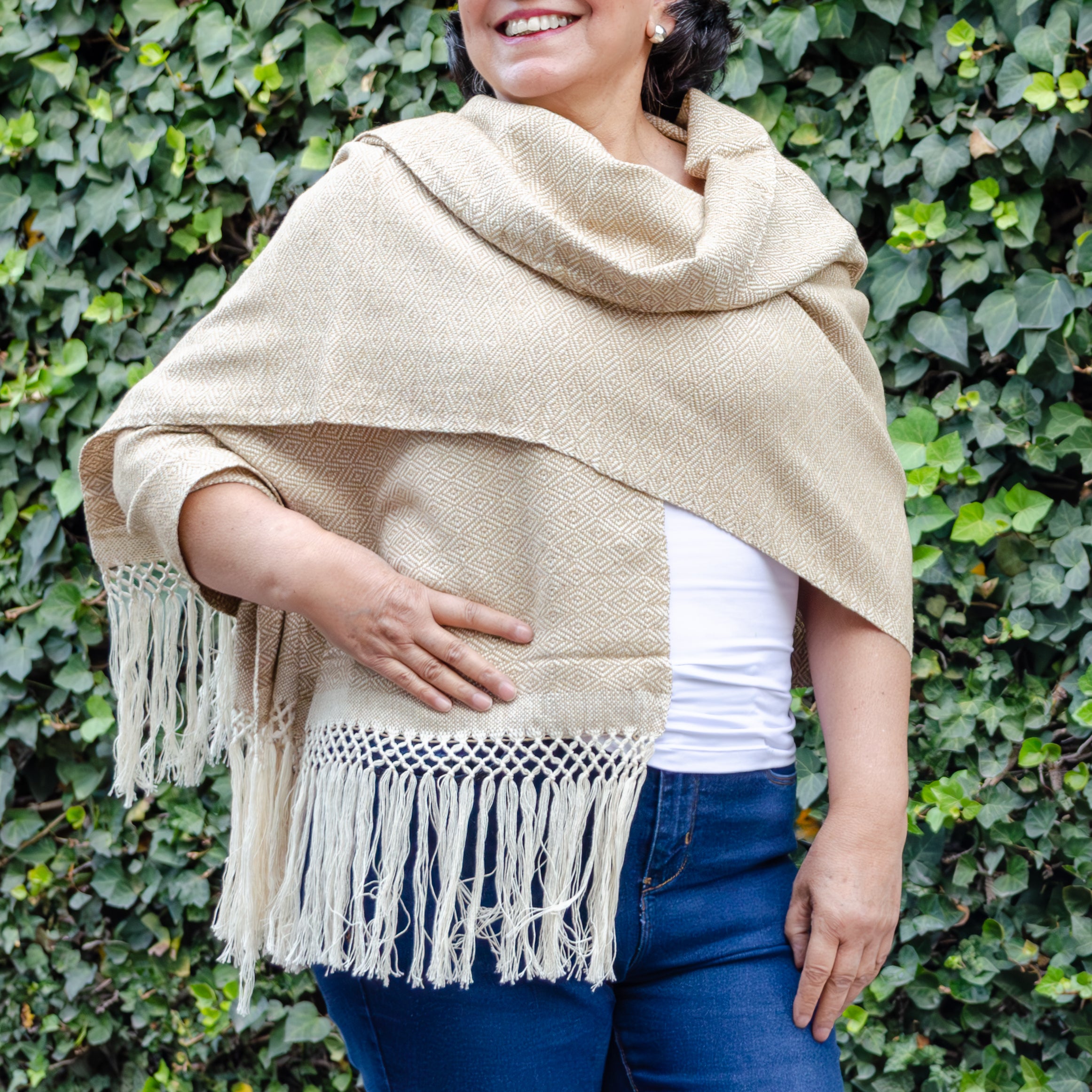 Pedal Loom Telar Woven Cozy Rebozos