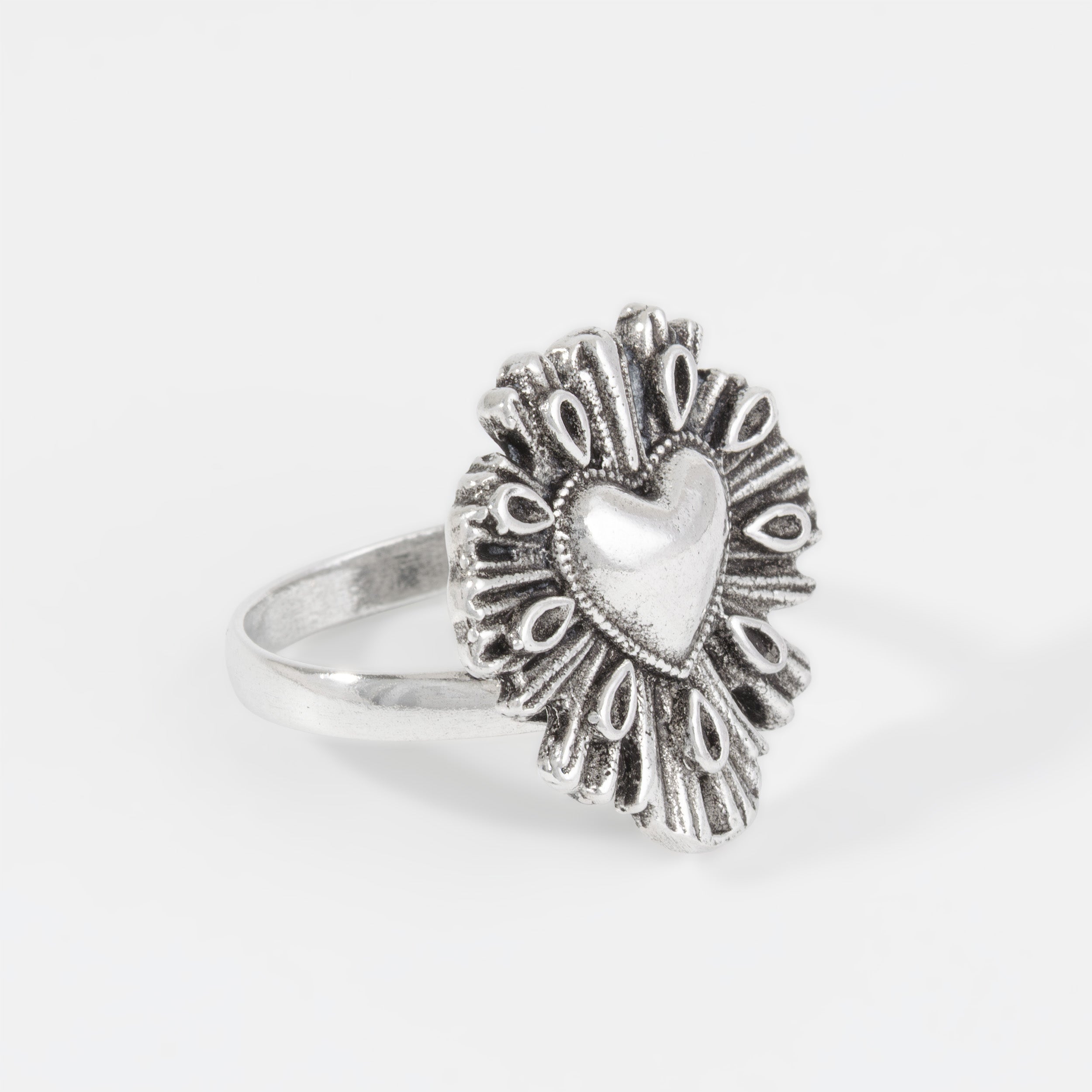 Sterling Silver Sparkle Corazón Sagrado Ring