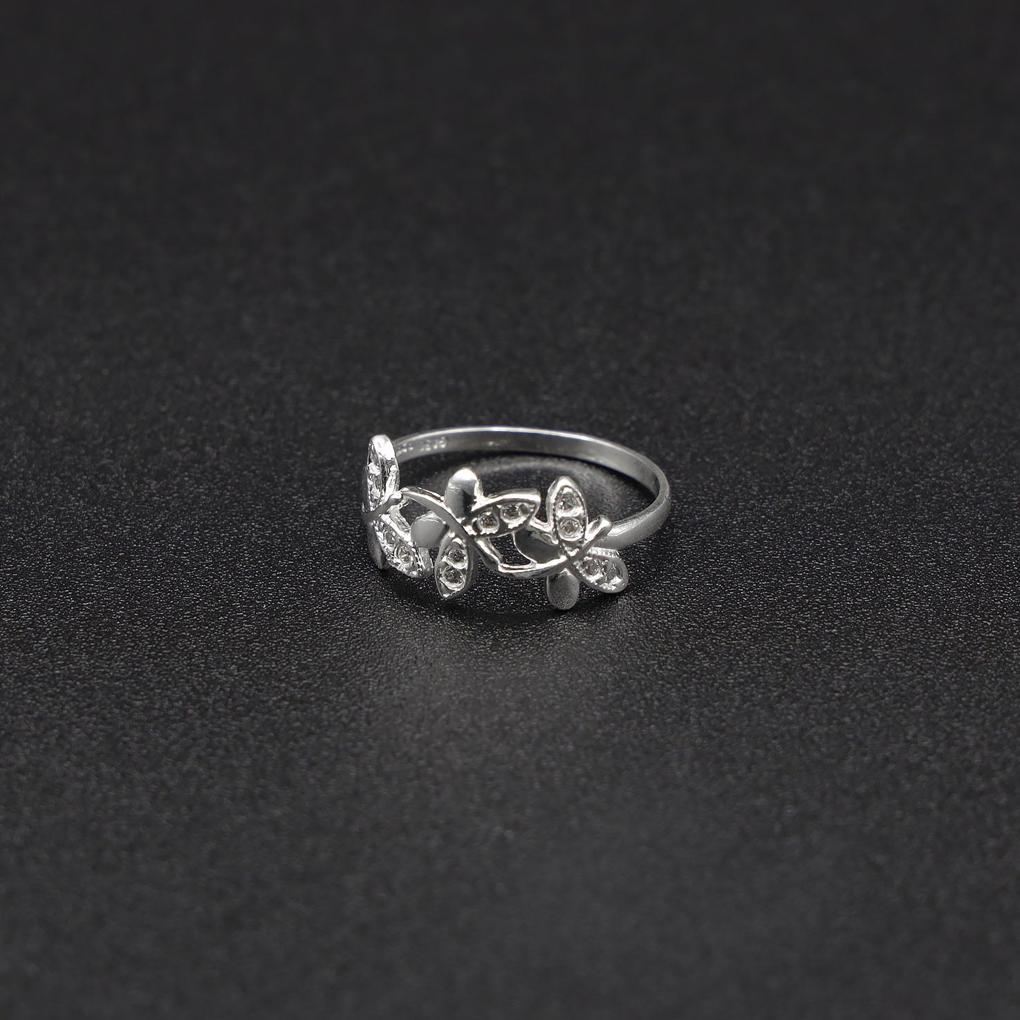 Sterling Silver Chasing Dragonflies Ring