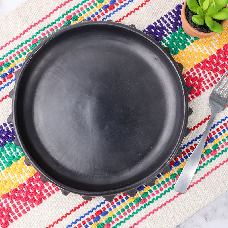 Pochote Barro Negro, Black Clay, Round Salad Plate