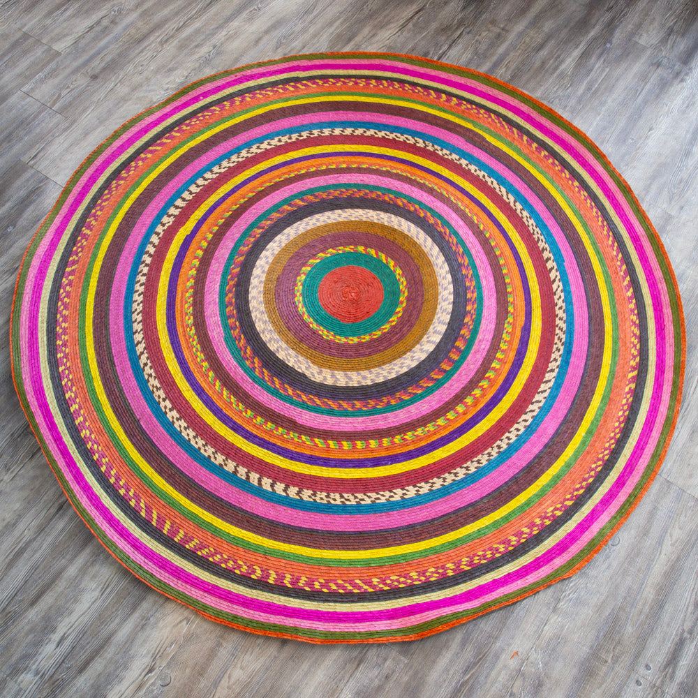 Handwoven Palm Round Area Rug (59" diameter)