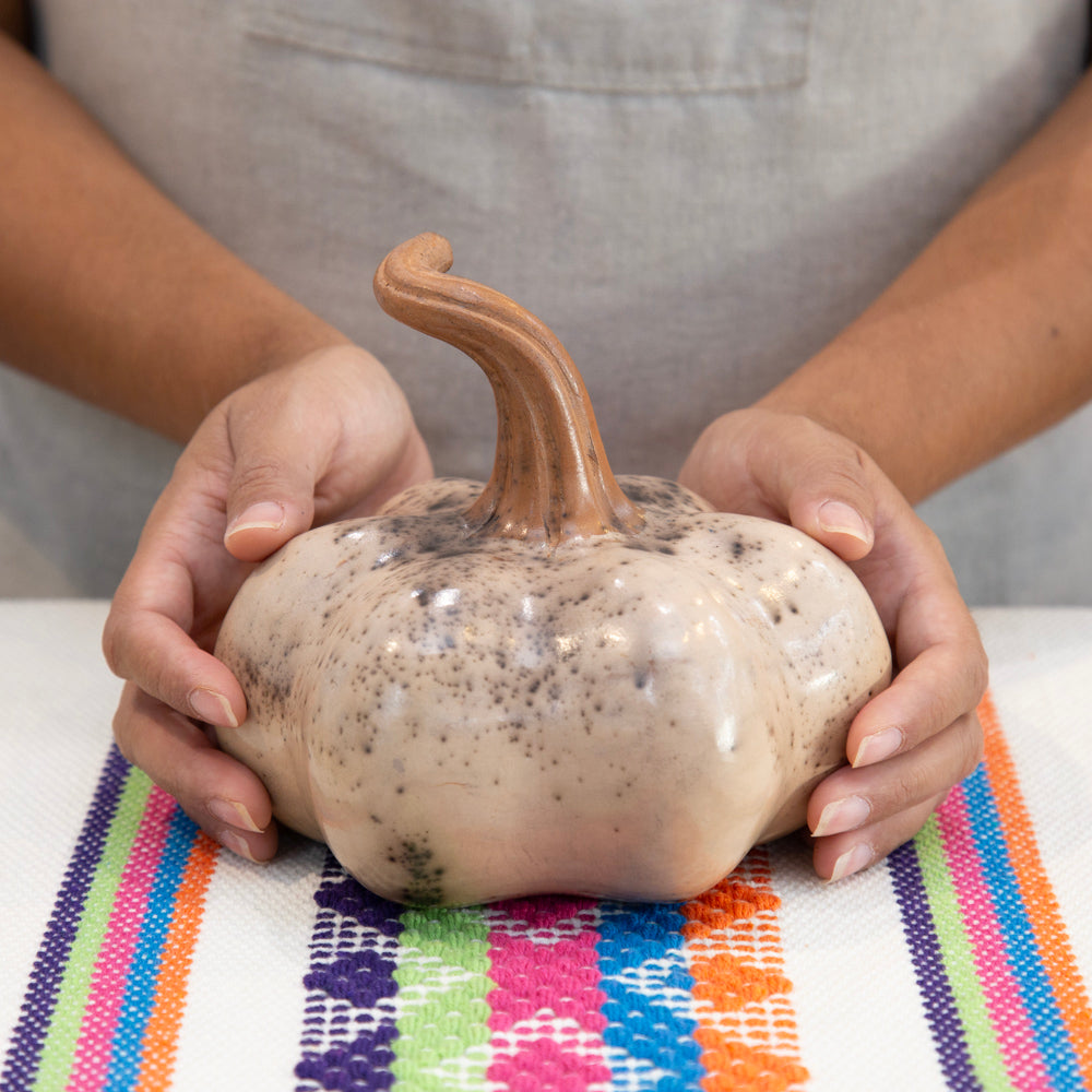 Zinapécuaro Small Clay Pumpkin | Lolo Mexican Mercadito Zinapécuaro Small Clay Pumpkin | Lolo Mexican Mercadito