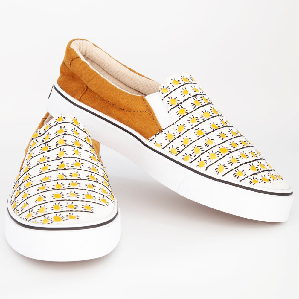 Costa Embroidery Sneakers