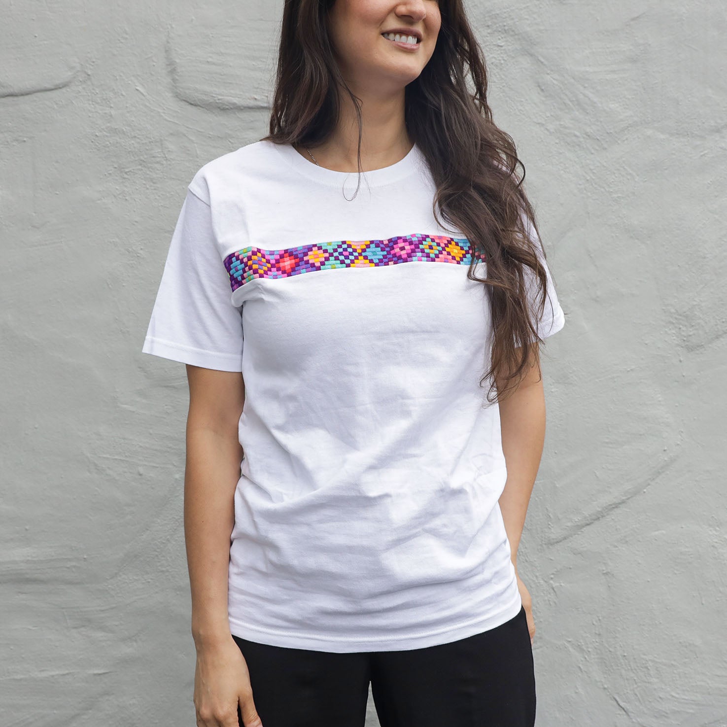 Ch'ol White Hand-Embroidered Modern T-Shirt | Lolo Mercadito