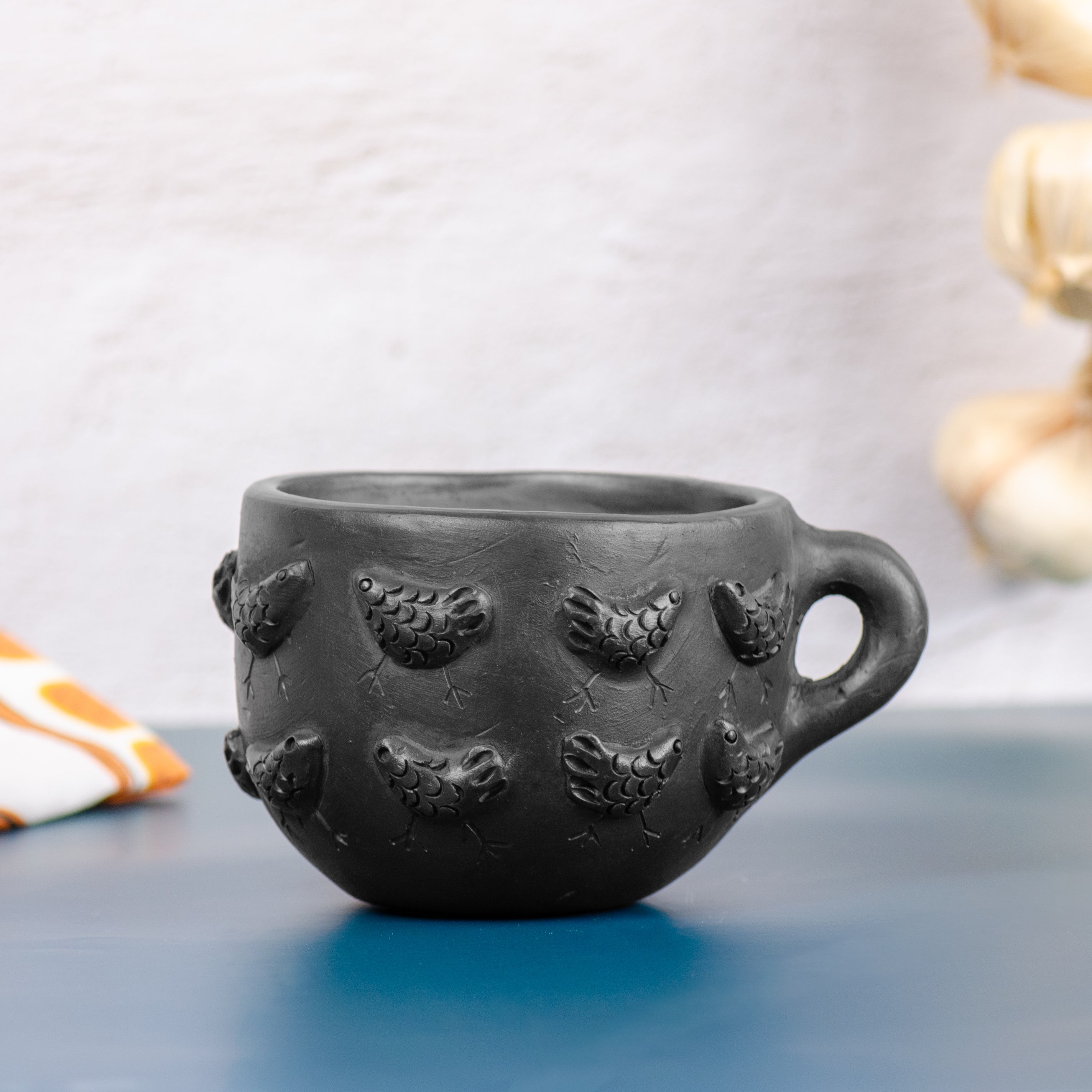 Barro Negro Pollitos Chicken Mug