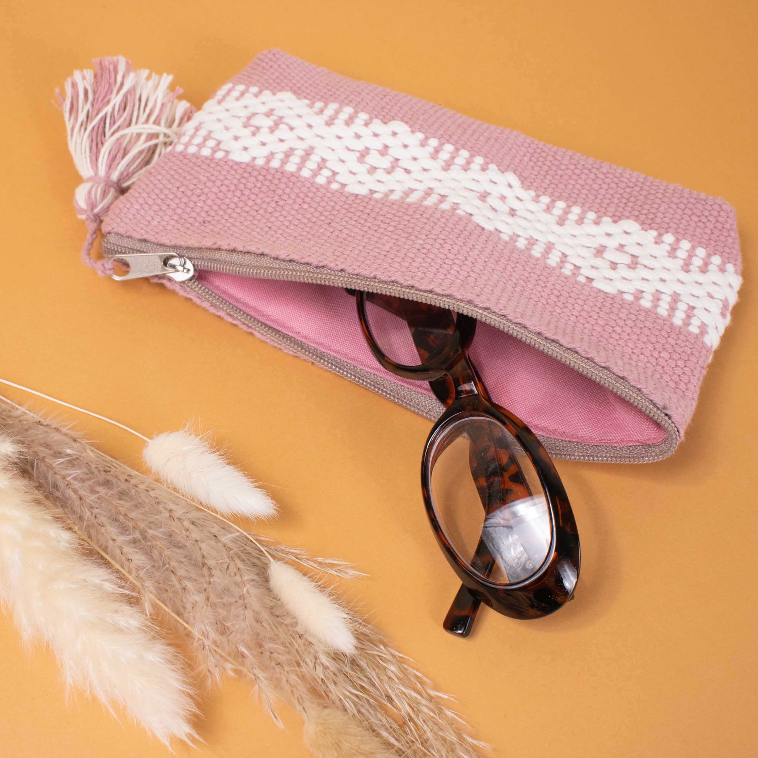 Telar Woven Glasses Cover