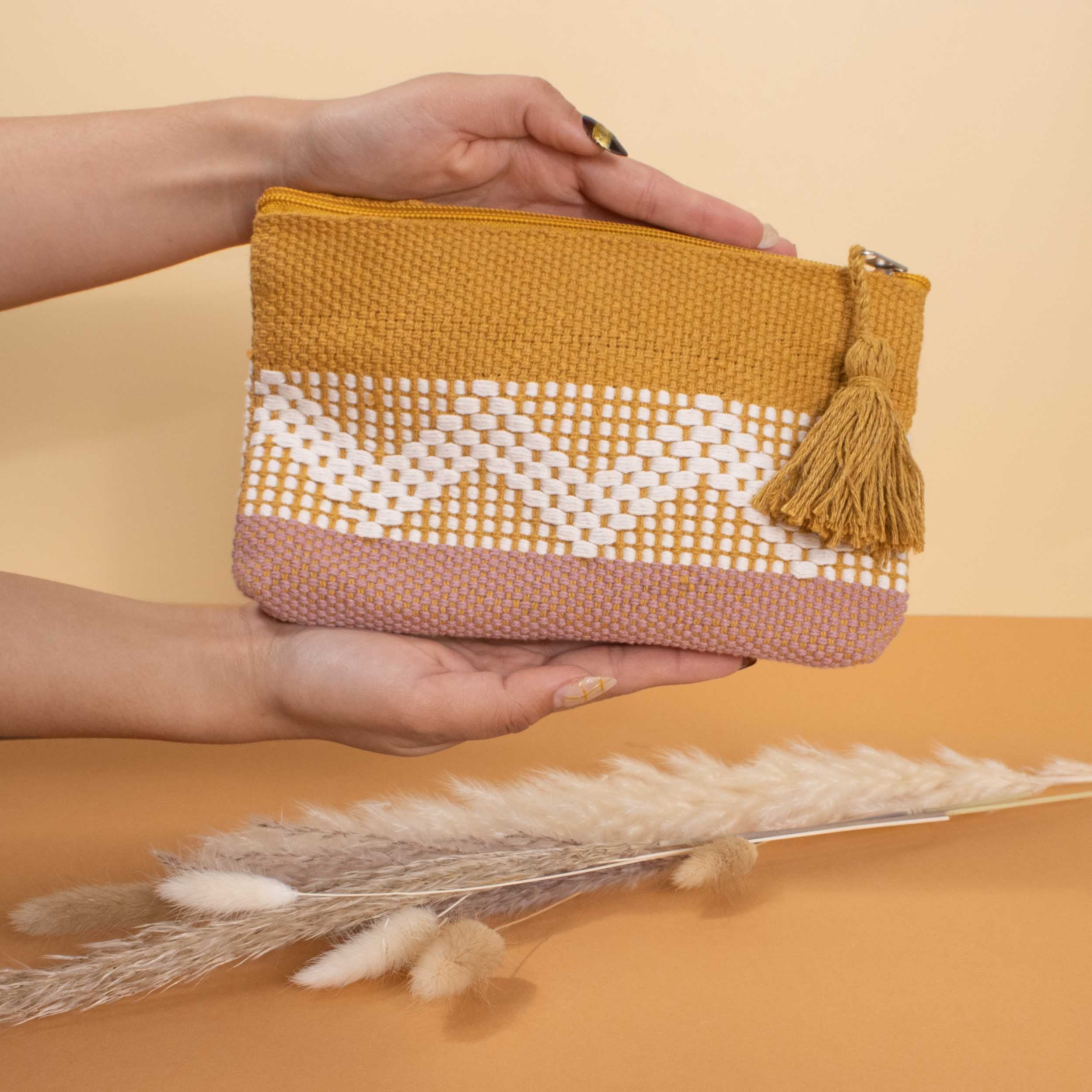 Telar Woven Glasses Cover