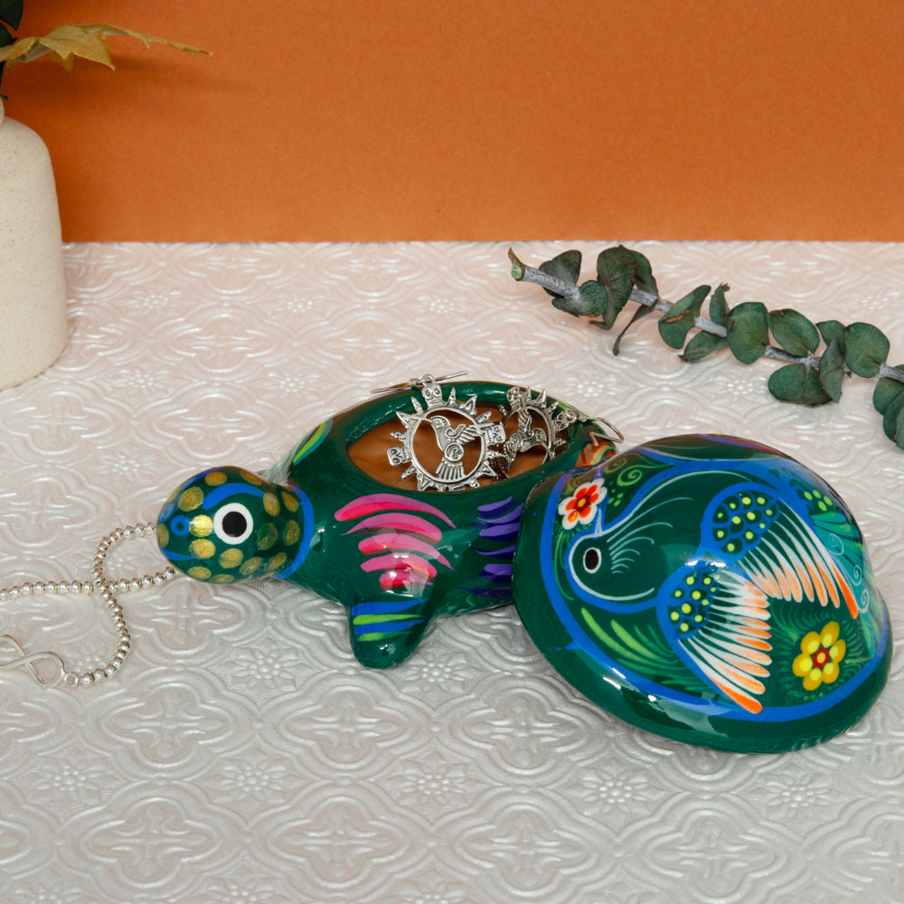 Hand-Painted Xalitla Turtle Clay Trinket/Jewelry Box