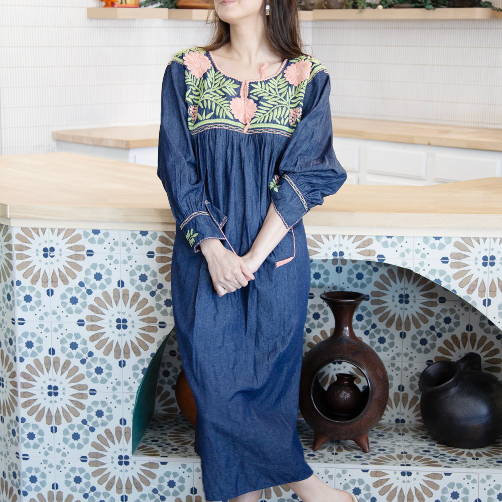 Carranza 3/4 Sleeve Embroidered Midi Dress | Lolo Mexican Mercadito Carranza 3/4 Sleeve Embroidered Midi Dress | Lolo Mexican Mercadito