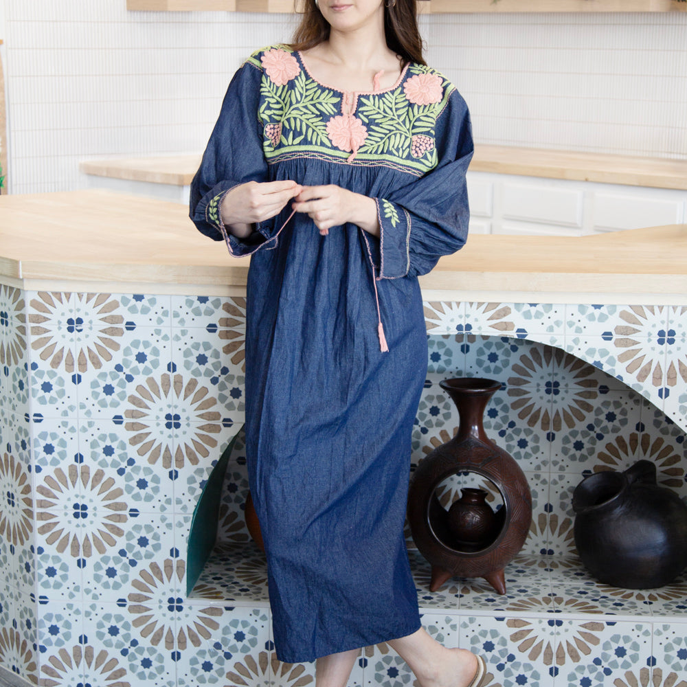 Carranza 3/4 Sleeve Embroidered Midi Dress | Lolo Mexican Mercadito