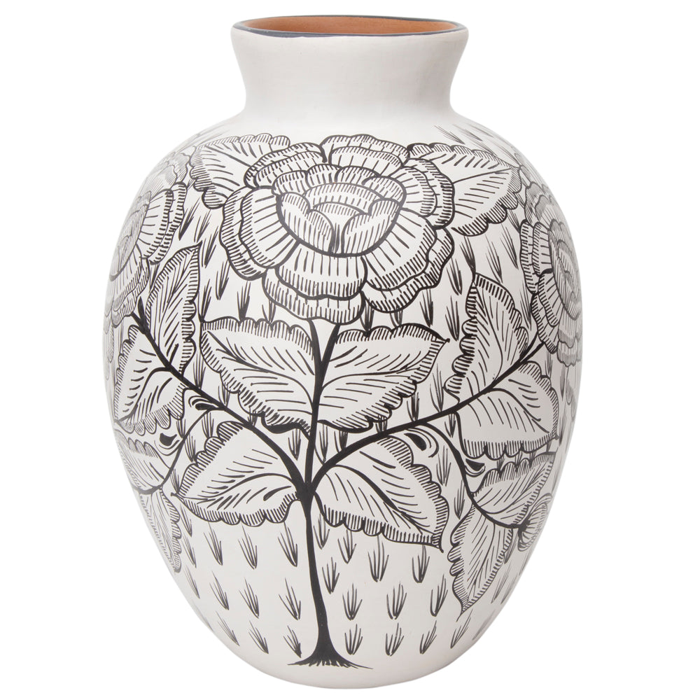 Huancito Black & White Oval Vase